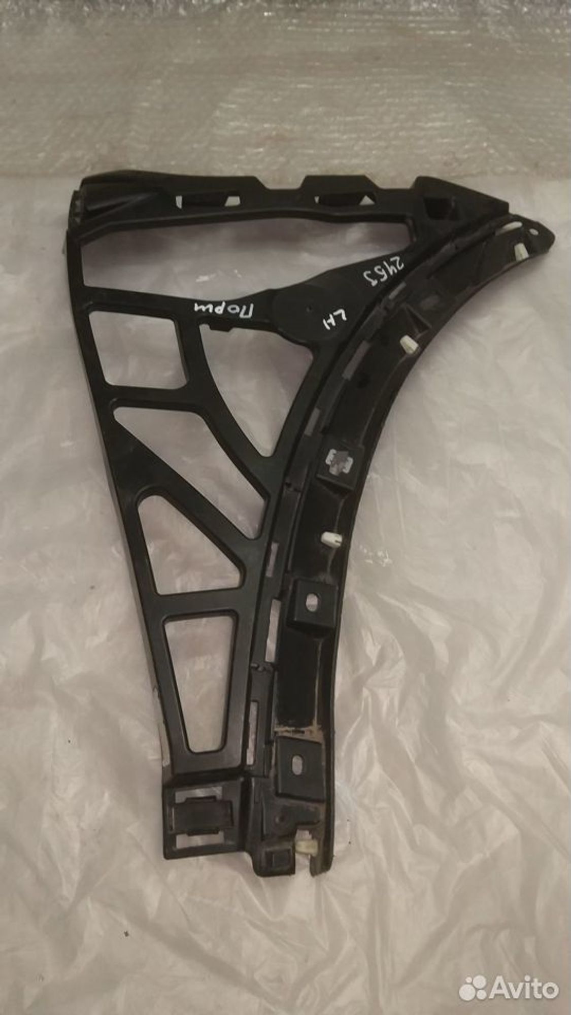 Кронштейн переднего бампера Порш Кайен с 2014, 1500 рублей, Уфа