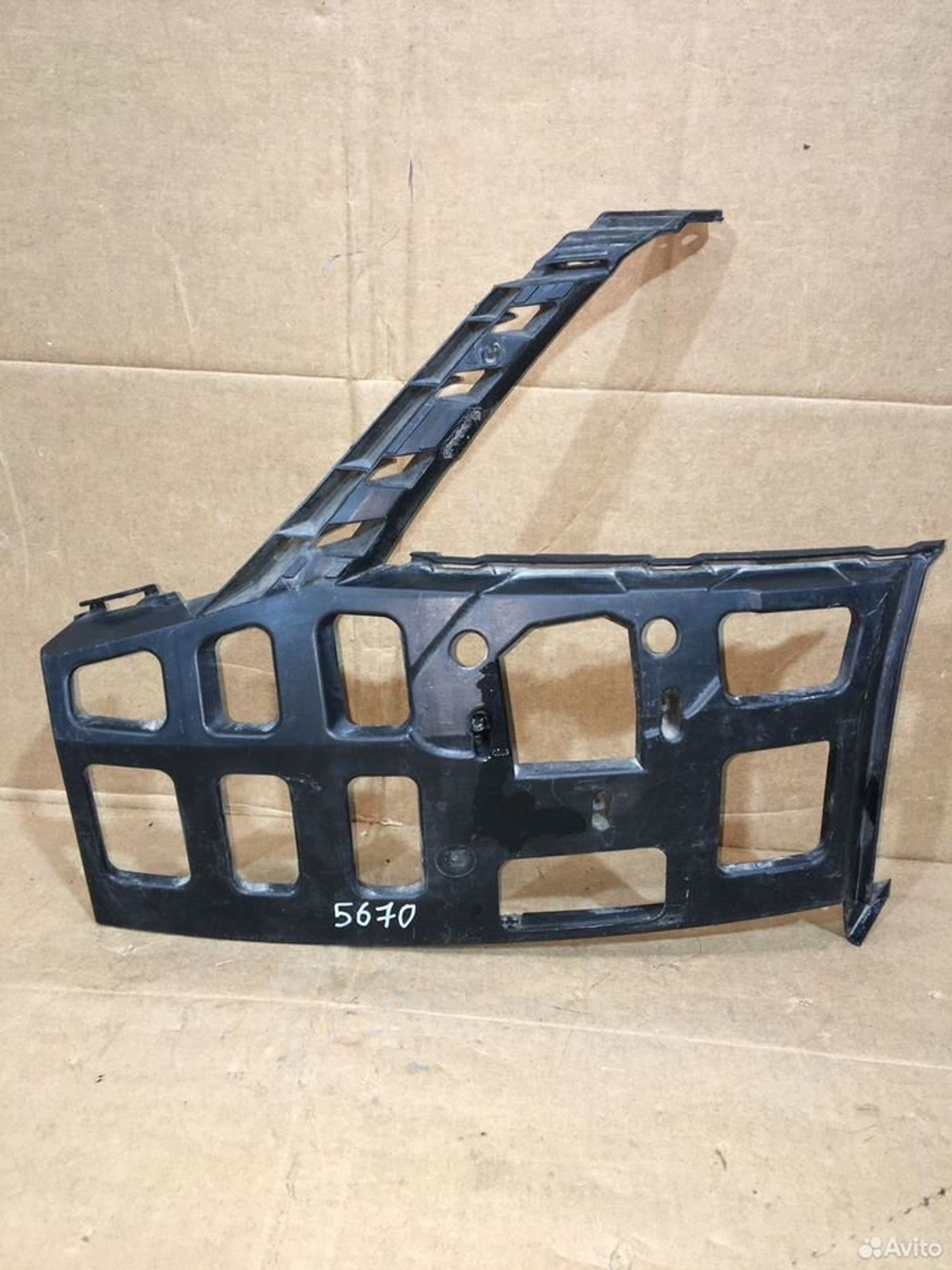 Кронштейн бампера передний левый Skoda Octavia A7, 1000 рублей, Уфа