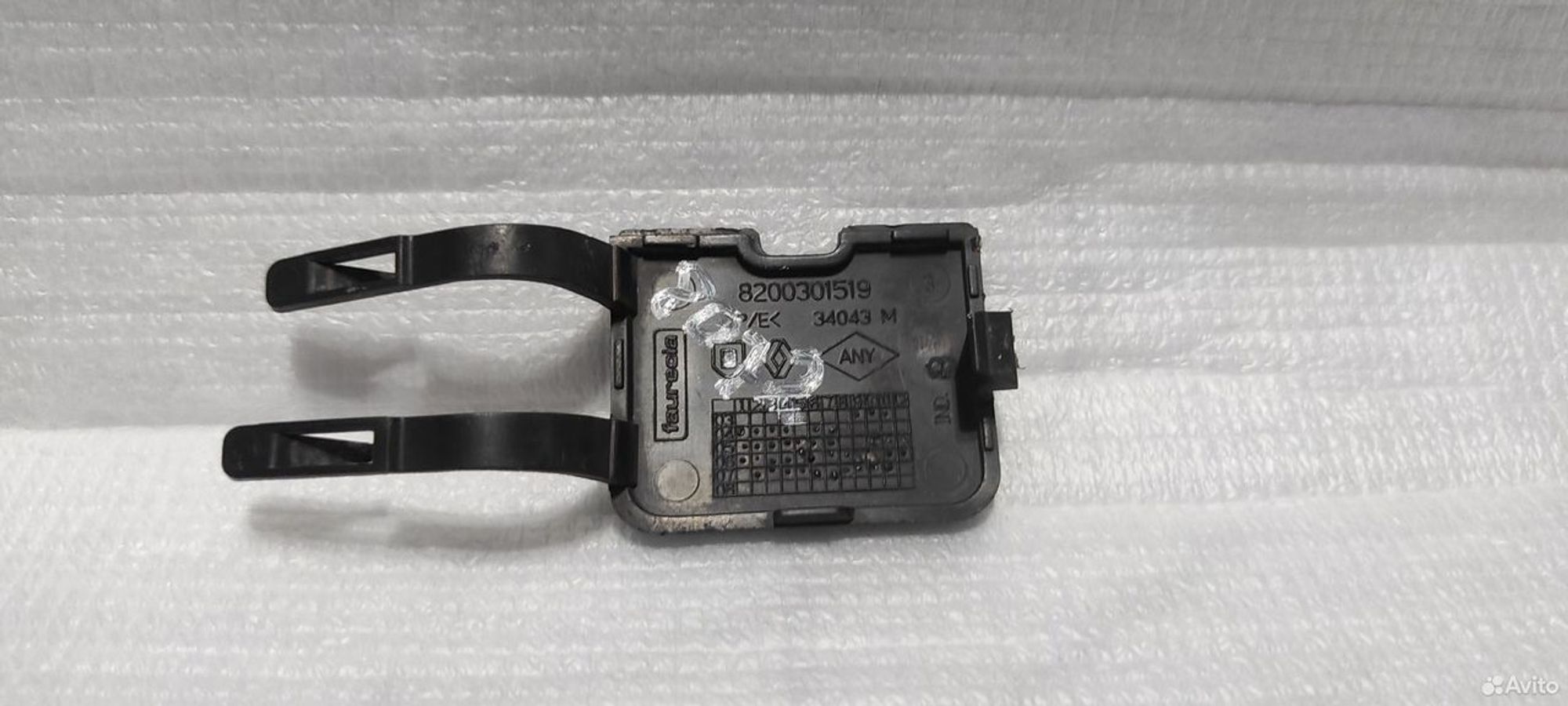 Заглушка буксировочного крюка Renault Logan, 400 рублей, Уфа