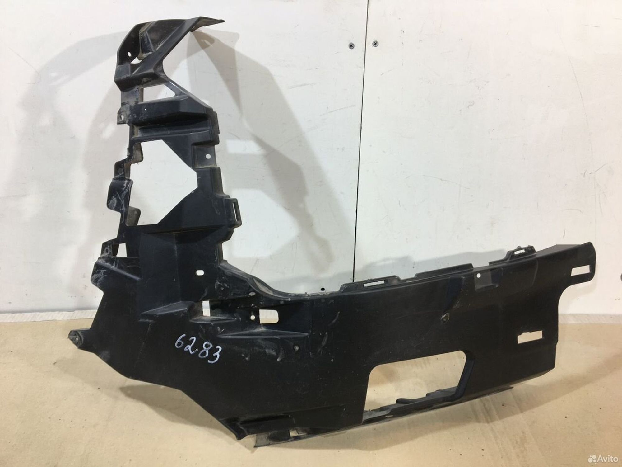 Кронштейн бампера передний левый Audi Q7, 2000 рублей, Уфа