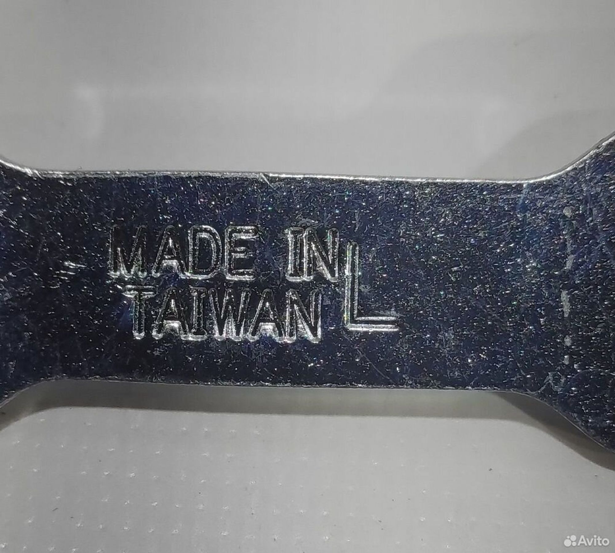 Петля капота левая Renault Duster 2010, 2000 рублей, Уфа