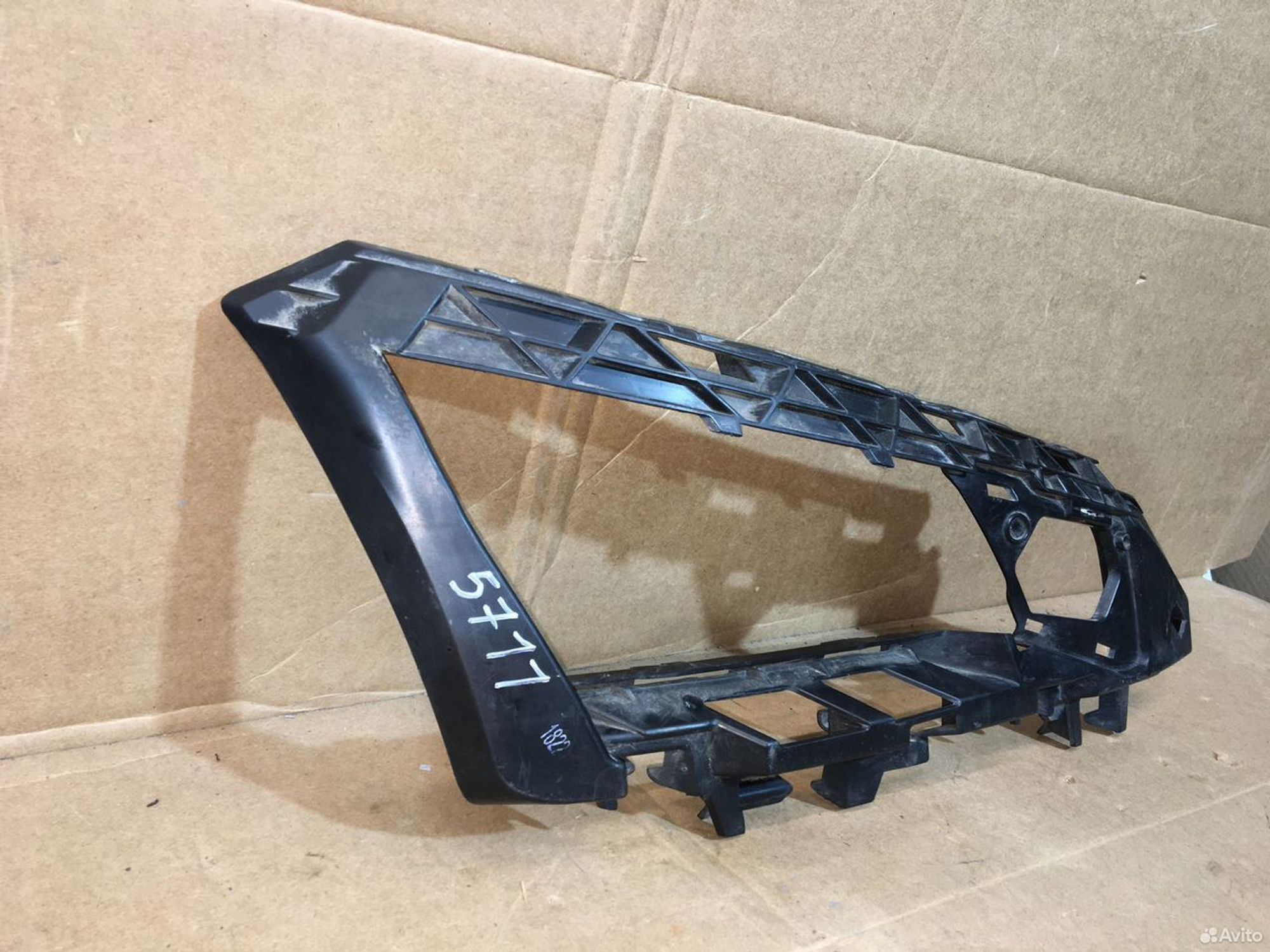 Кронштейн бампера передний правый Skoda Kodiaq, 500 рублей, Уфа