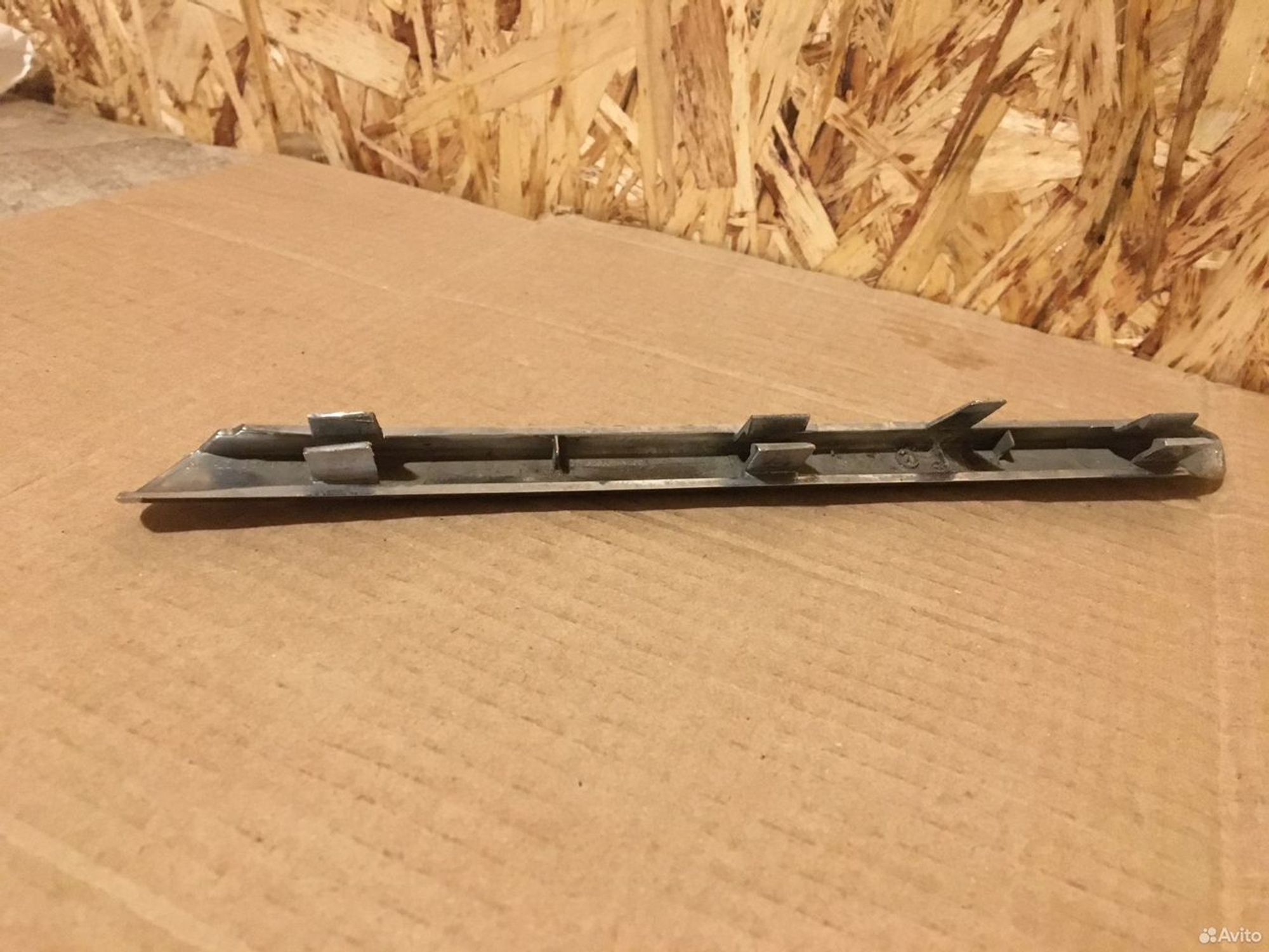 Молдинг решетки радиатора правый nissan almera G10, 1500 рублей, Уфа