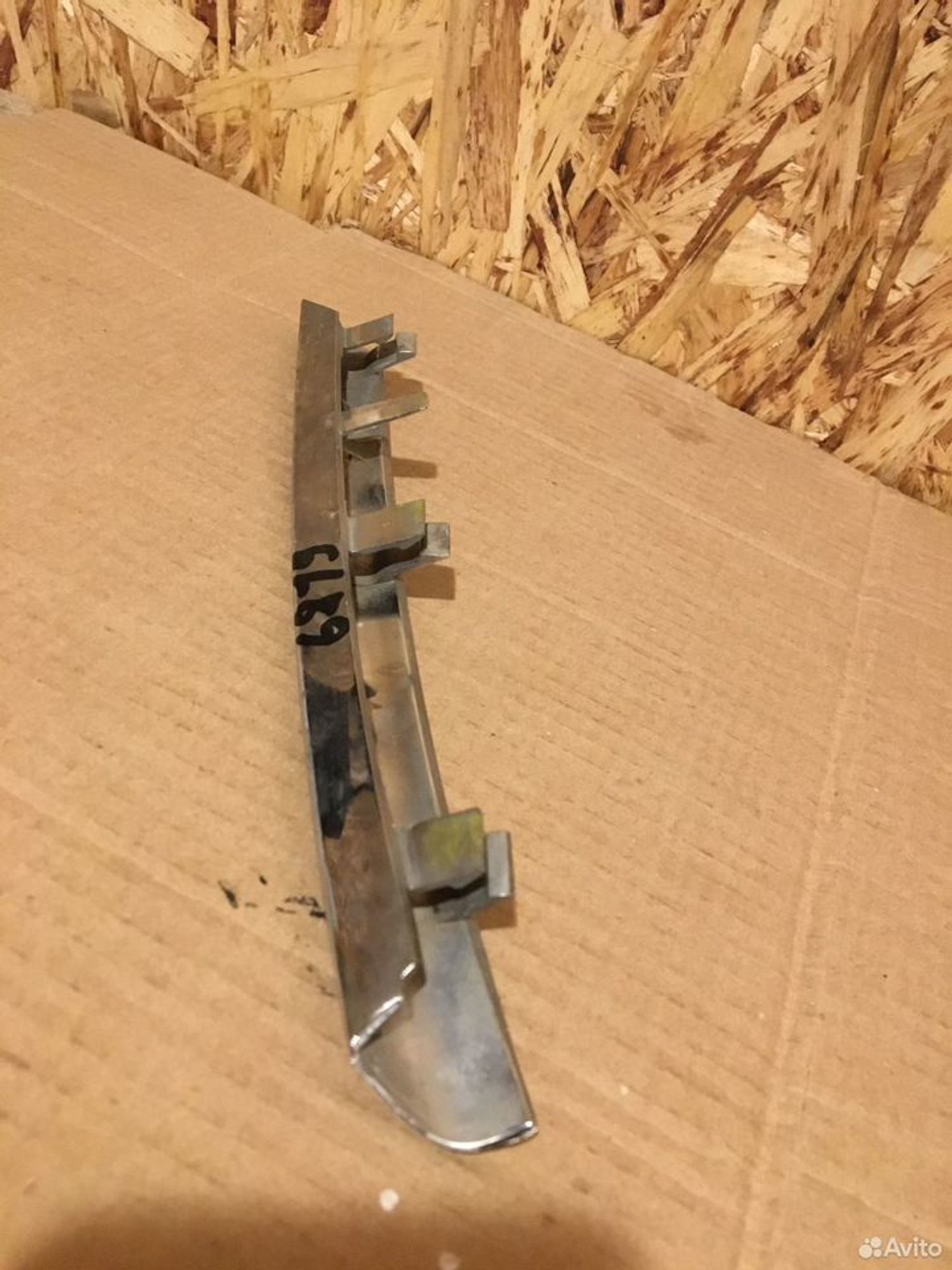 Молдинг решетки радиатора правый nissan almera G10, 1500 рублей, Уфа