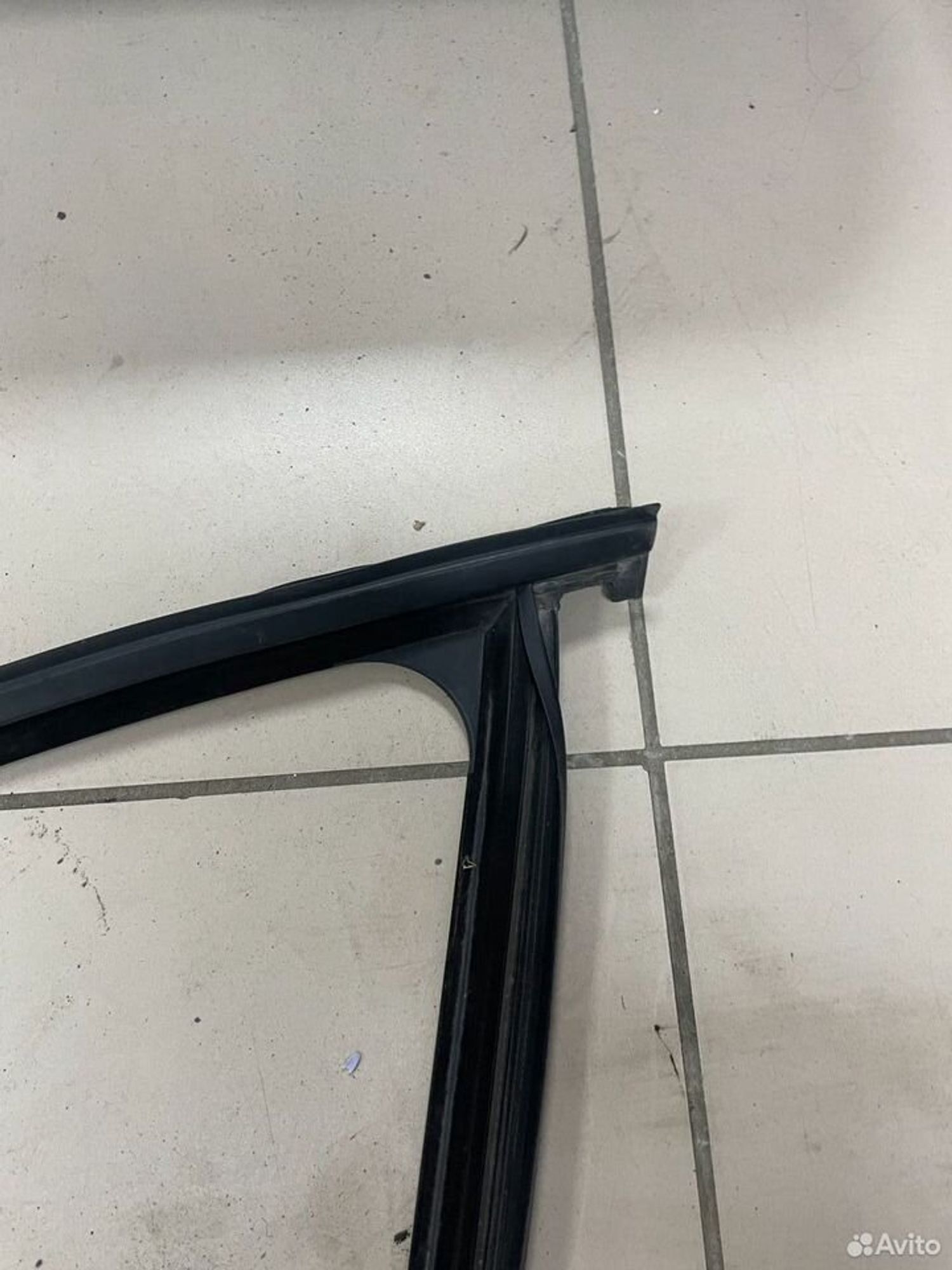 Уплотнитель стекла перед.лев. Mercedes W212, 500 рублей, Тамбов