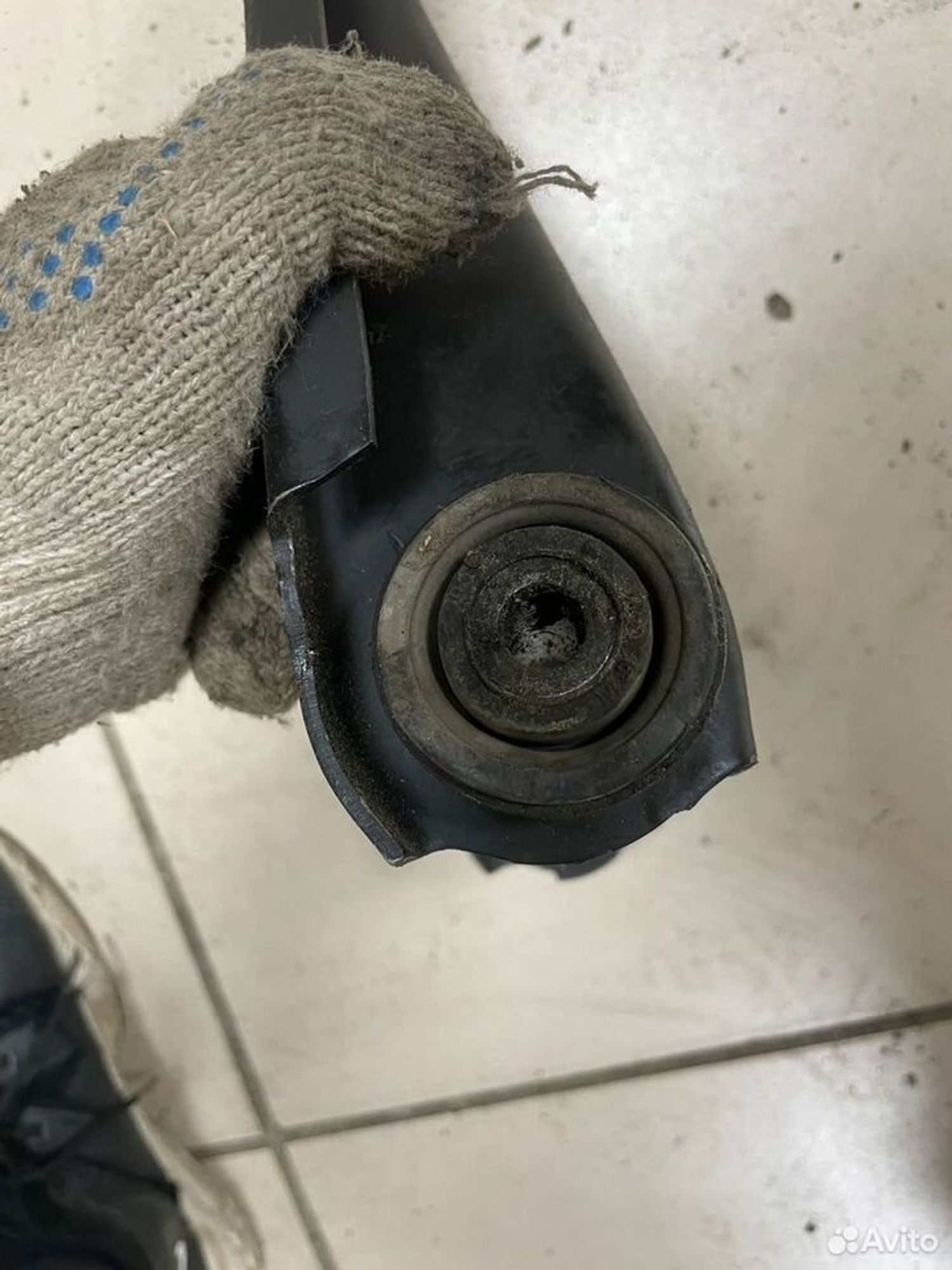 Рычаг передний левый LADA X-Ray, 500 рублей, Тамбов