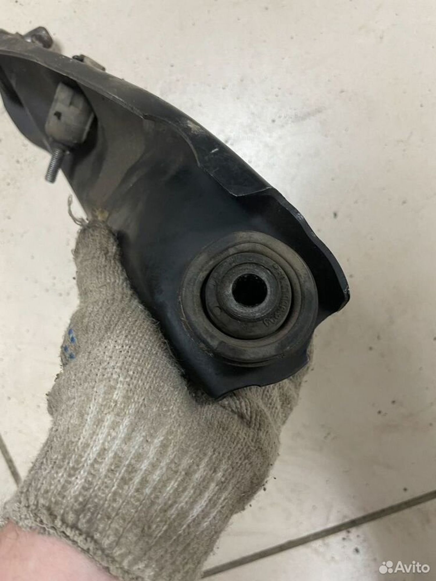 Рычаг передний левый LADA X-Ray, 500 рублей, Тамбов