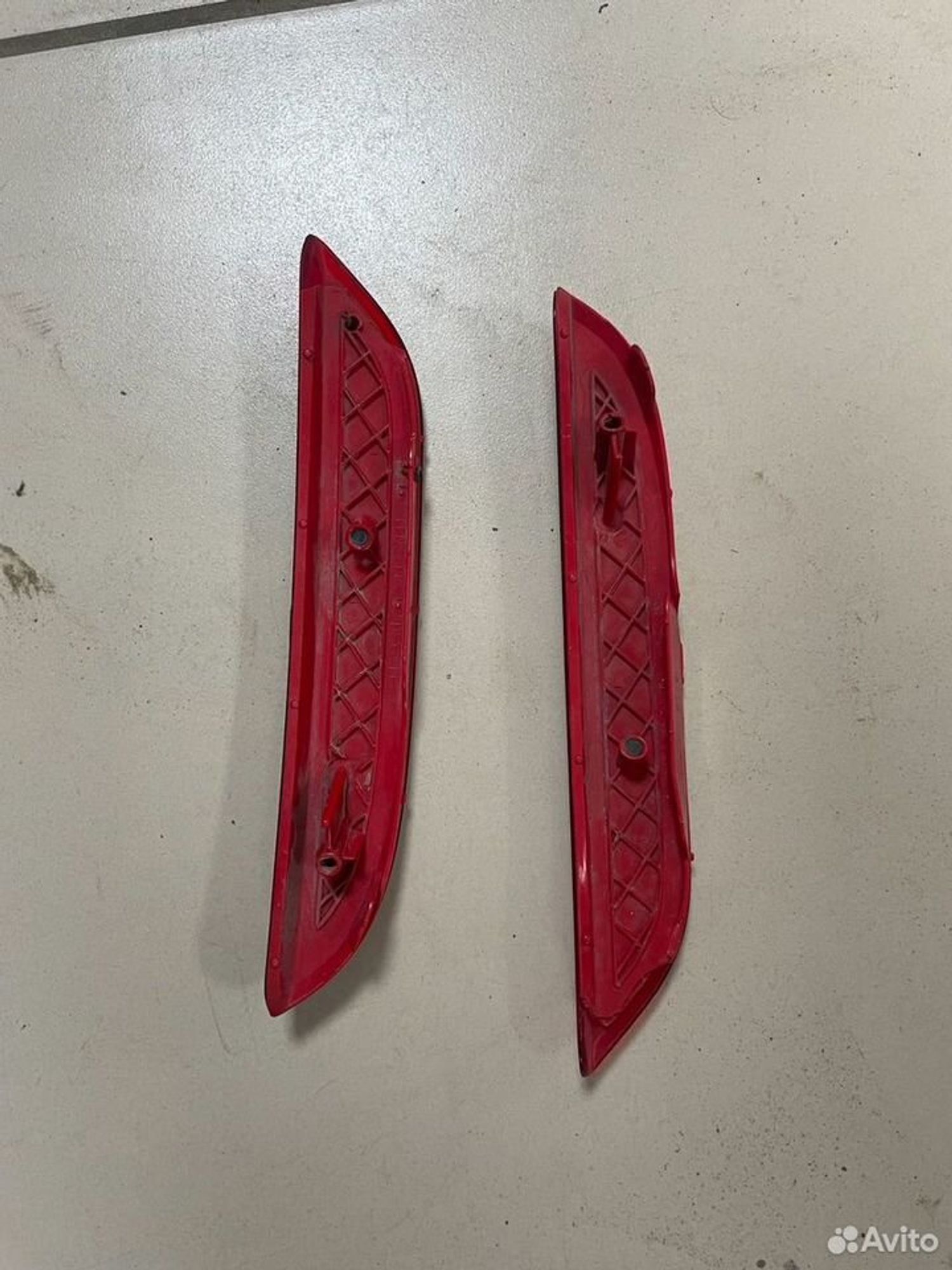 Отражатели задние Kia Ceed JD Хэтчбек, 500 рублей, Тамбов