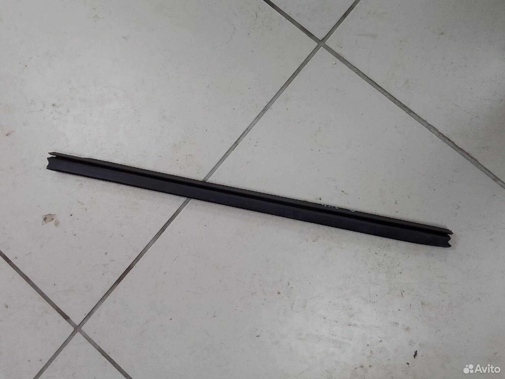 Уплотнитель стекла зад.прав. внутр. LADA X-Ray, 500 рублей, Тамбов