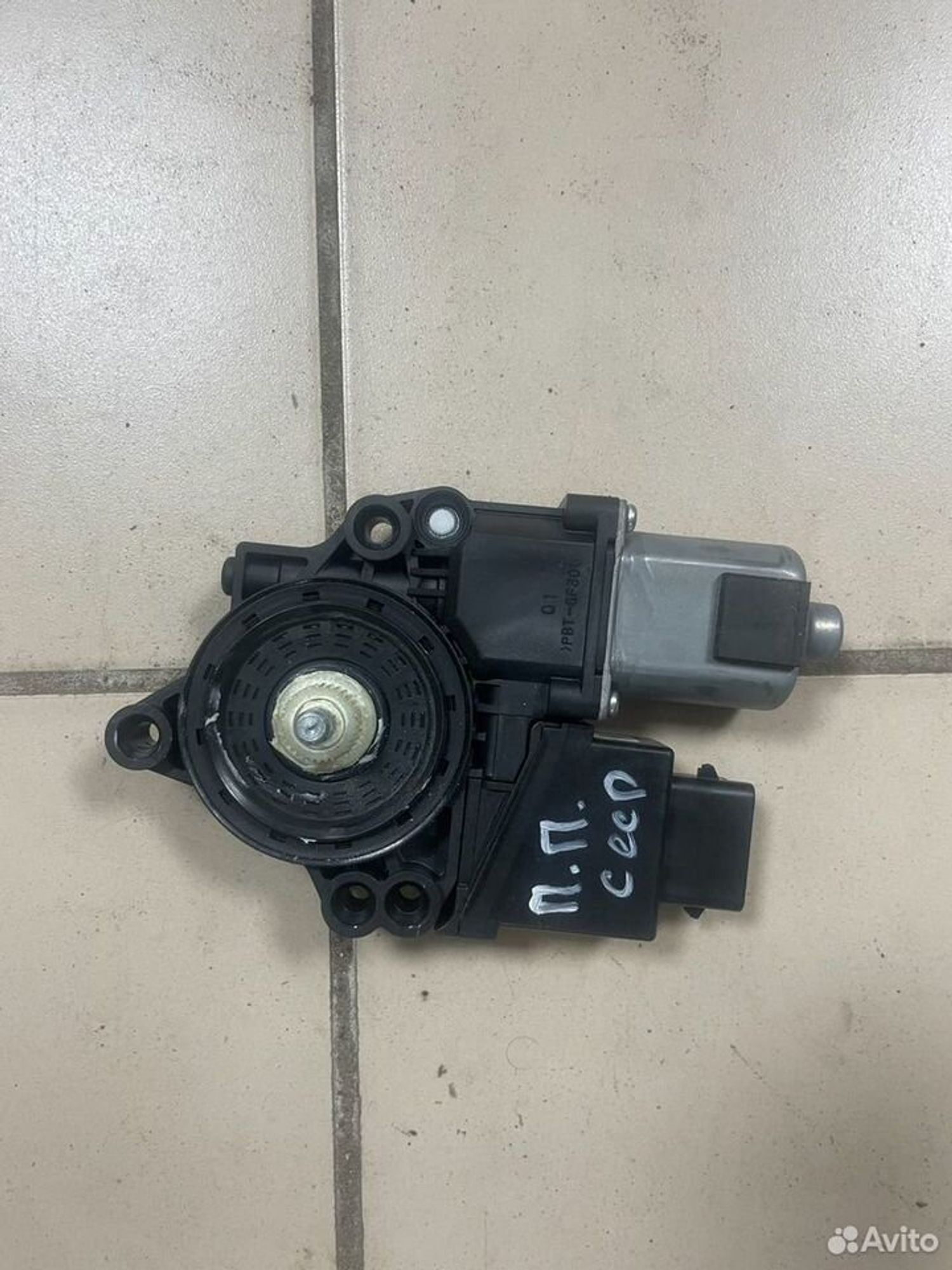 Моторчик стеклопод. перед.прав. Kia Ceed II JD, 1000 рублей, Тамбов