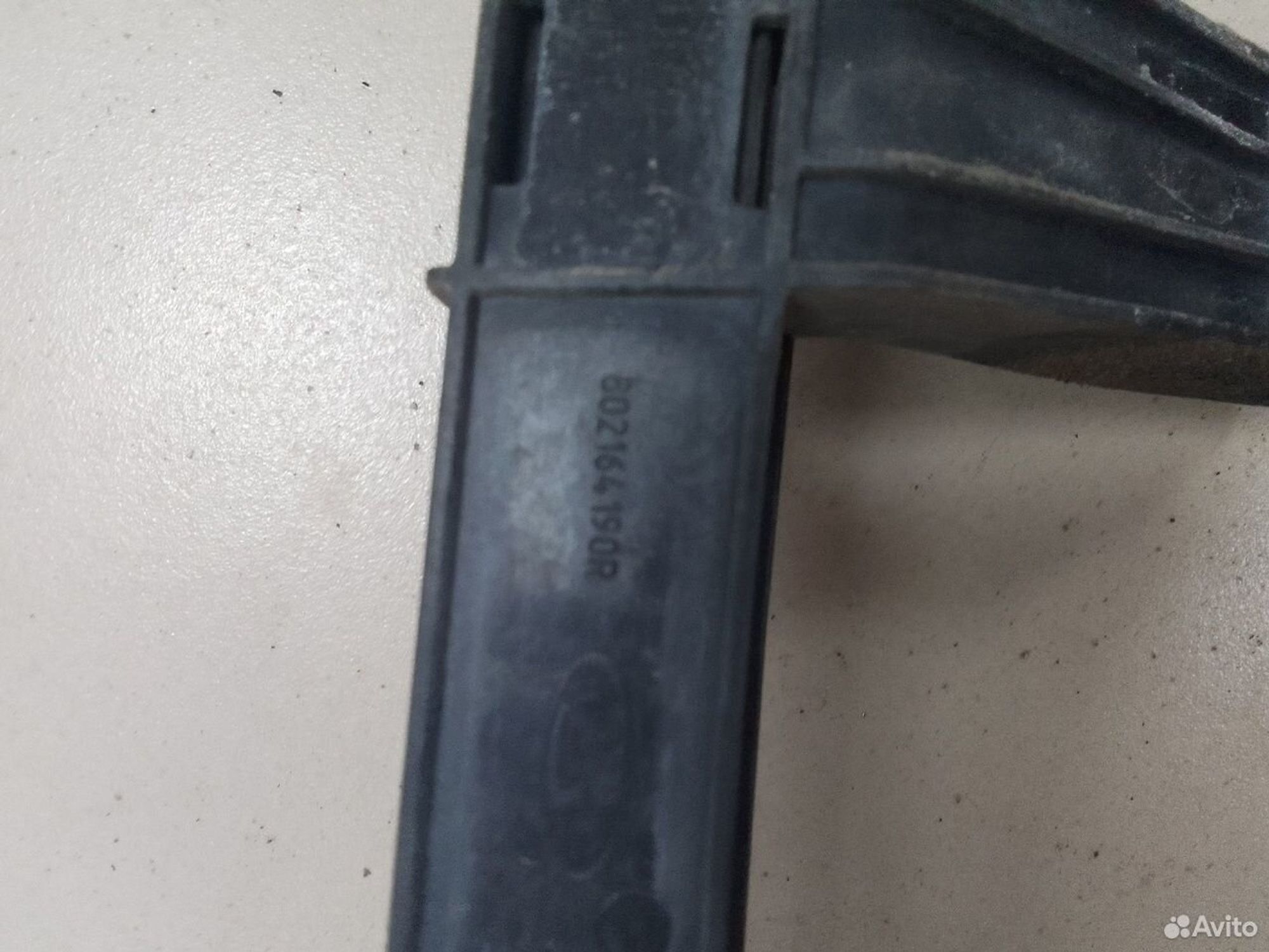 Направляющая стекла двери LADA X-Ray, 500 рублей, Тамбов