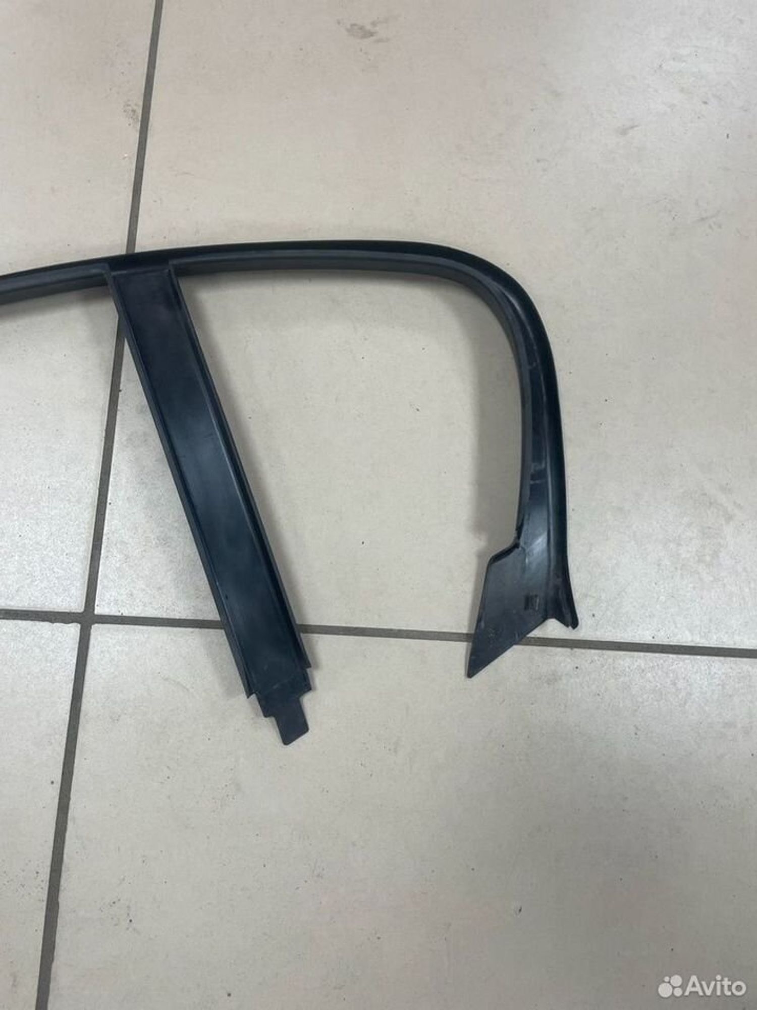 Накладка задней левой двери BMW E90, 500 рублей, Тамбов