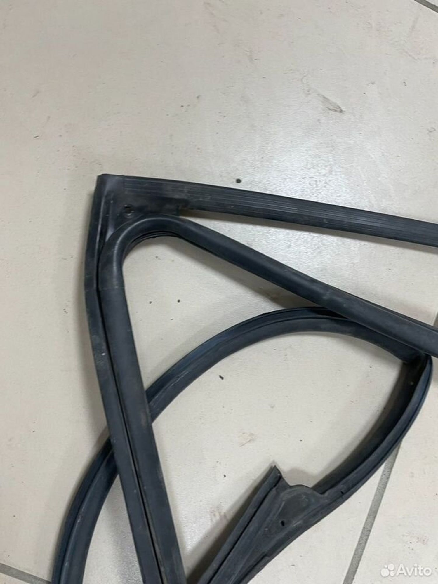 Уплотнитель зад.лев. Hyundai Santa Fe CM, 700 рублей, Тамбов