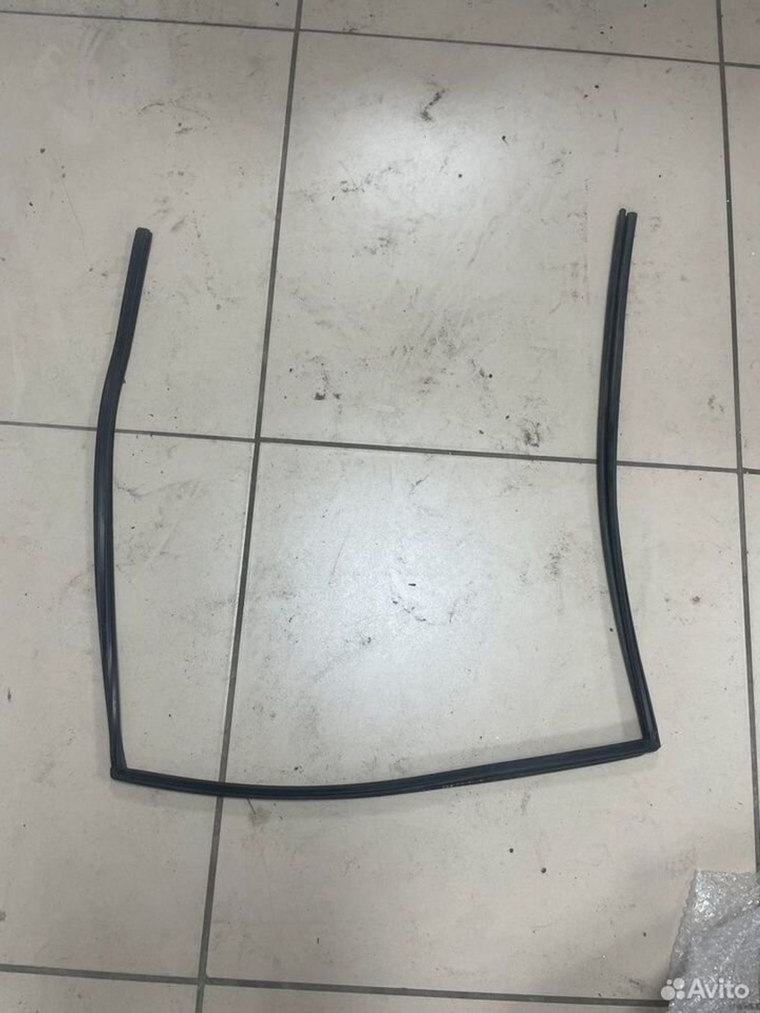 Уплотнитель стекла зад.прав. Toyota Avensis T250, 800 рублей, Тамбов