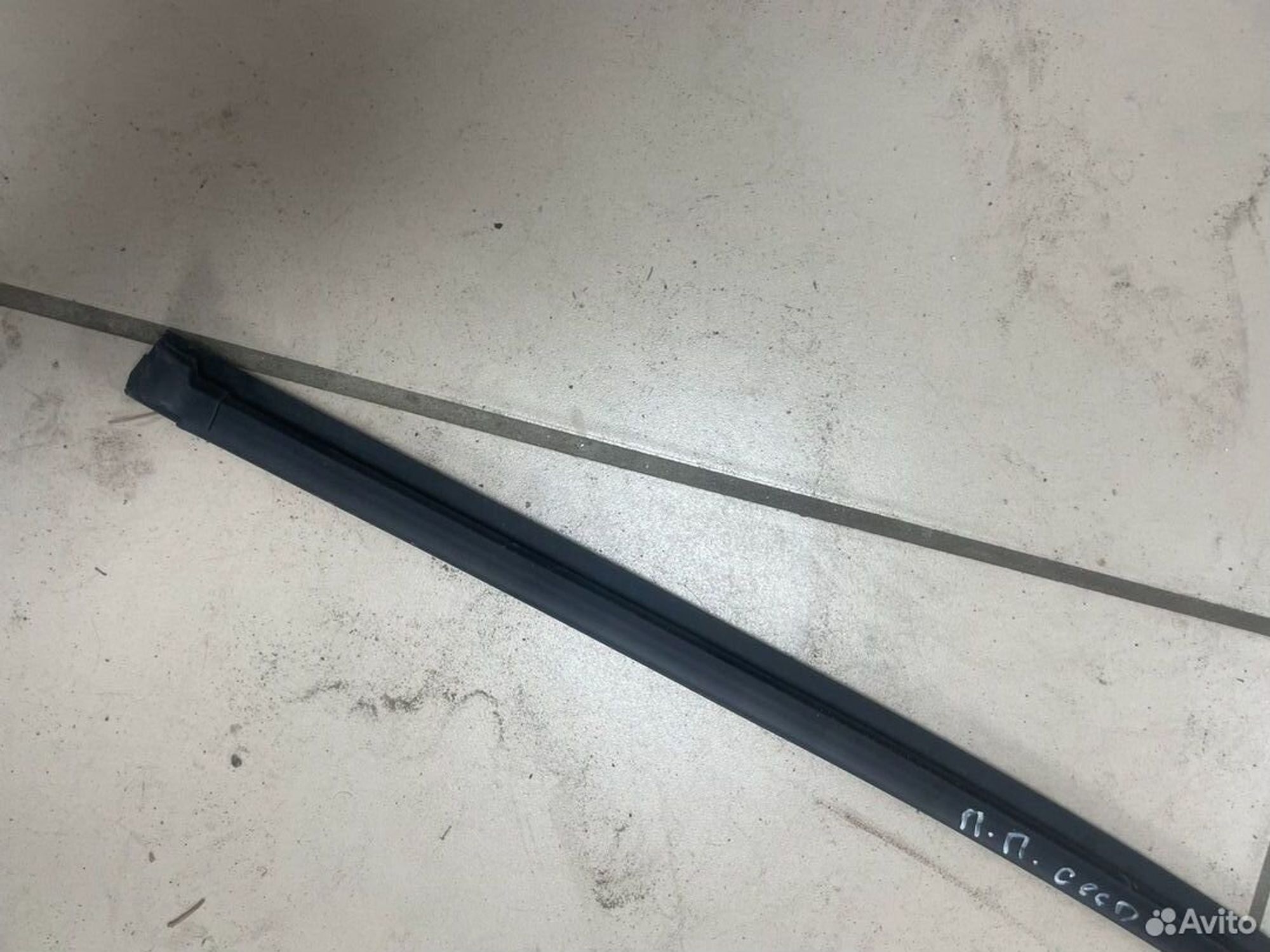 Бархотка внутр. передняя правая Kia Ceed II JD, 500 рублей, Тамбов