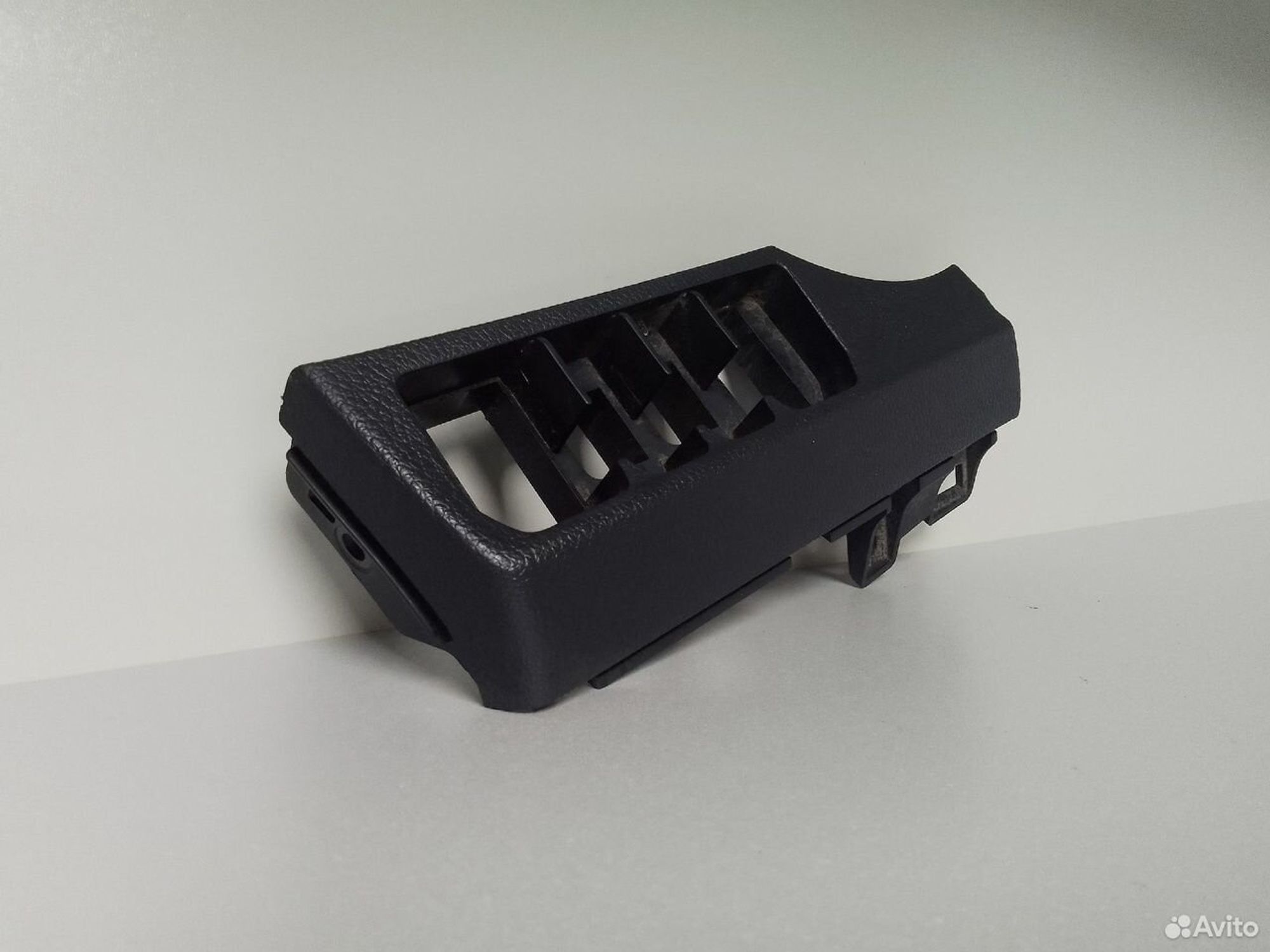 Накладка декоративная Kia Rio III, 500 рублей, Тамбов