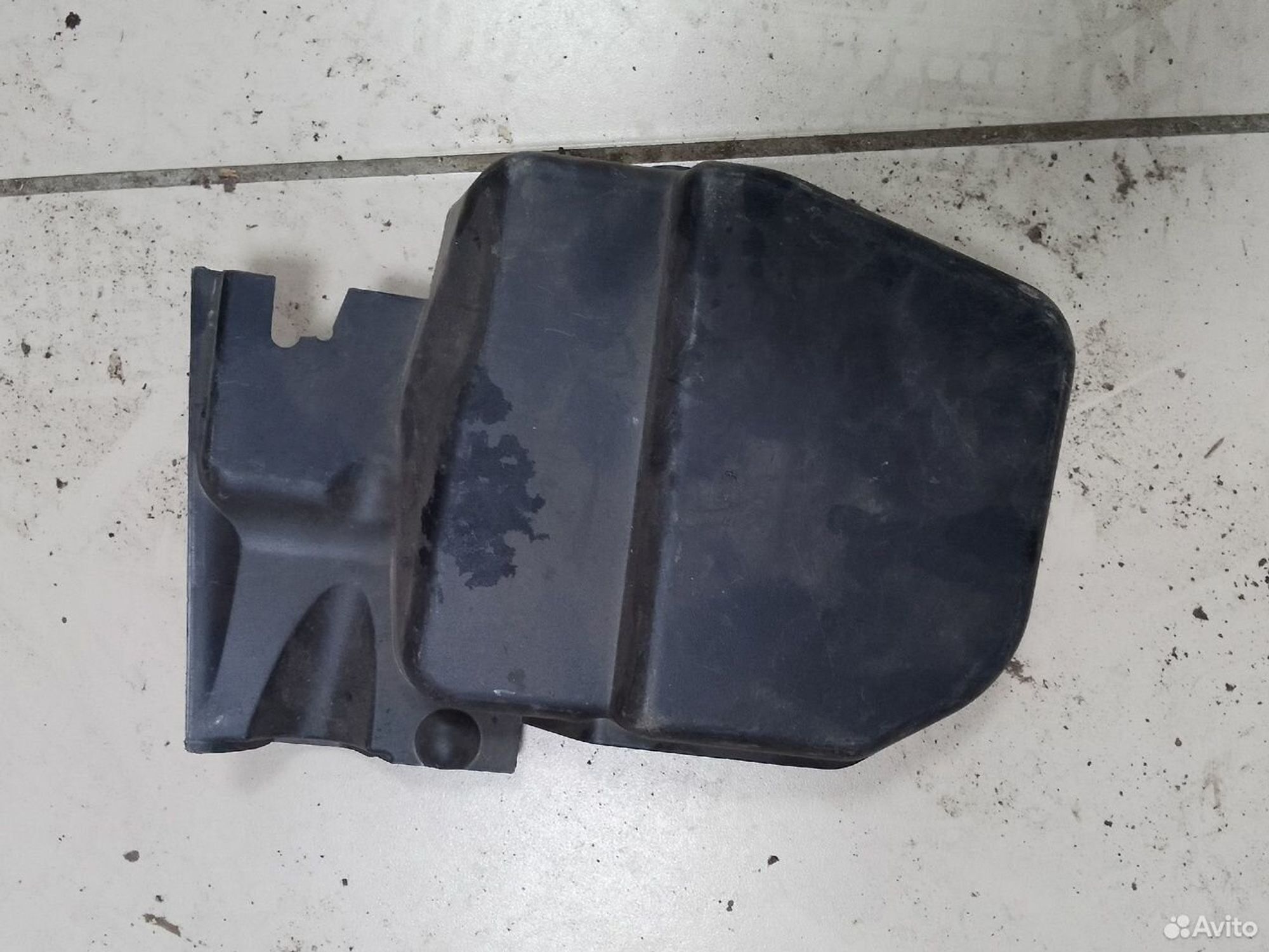 Крышка корпуса салонного фильтра BMW 3-Series E90, 500 рублей, Тамбов