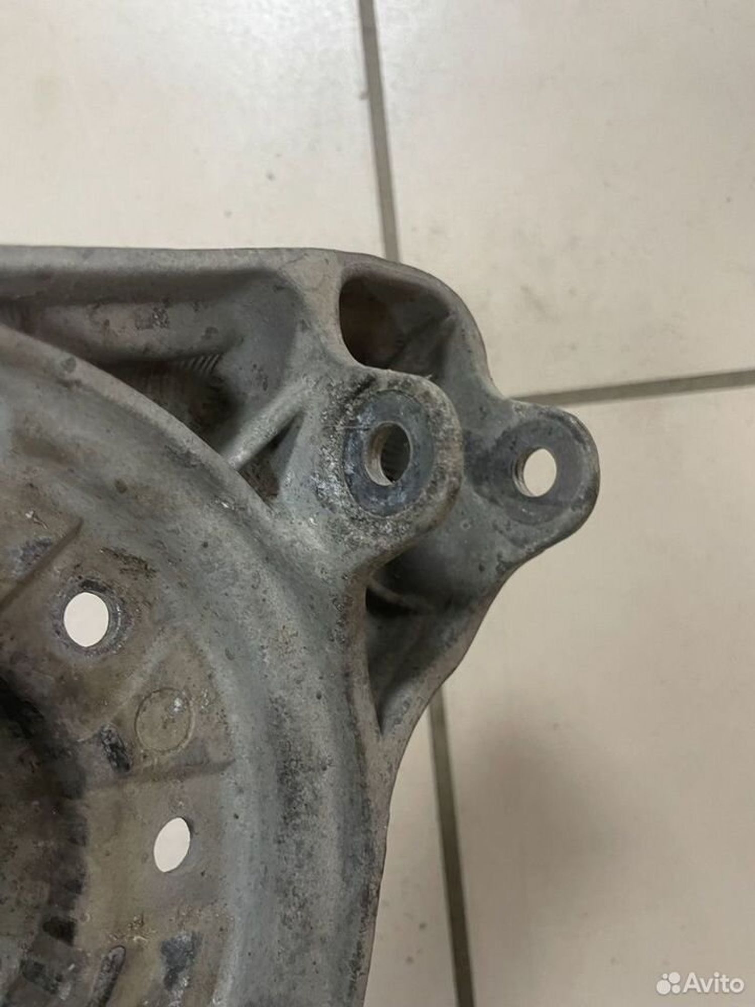 Опорный кронштейн Audi/Volkswagen, 1900 рублей, Тамбов