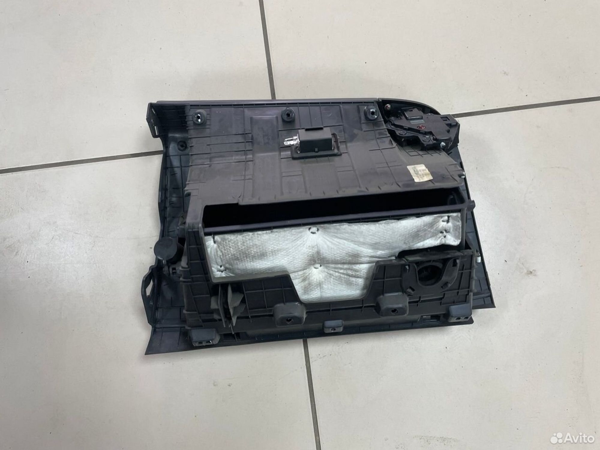 Бардачок Kia Ceed II JD, 1000 рублей, Тамбов