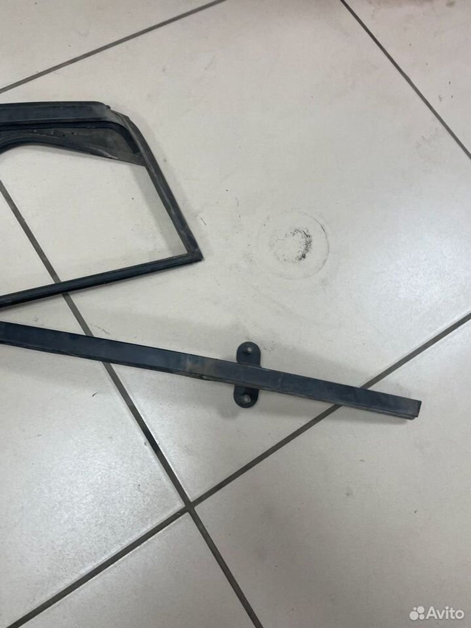 Уплотнитель стекла зад.лев. Chevrolet Cruze J300 С, 700 рублей, Тамбов