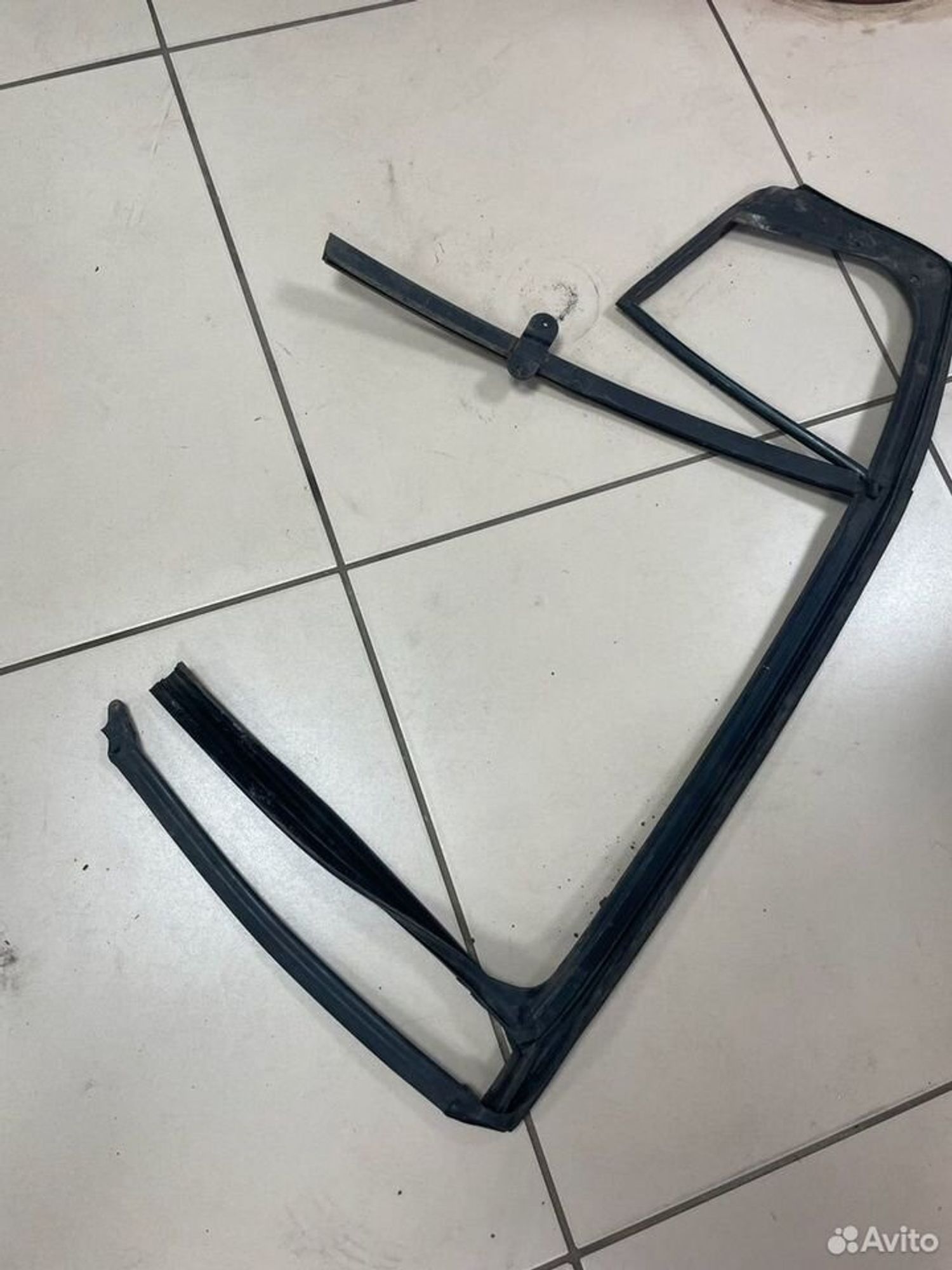 Уплотнитель стекла зад.лев. Chevrolet Cruze J300 С, 700 рублей, Тамбов