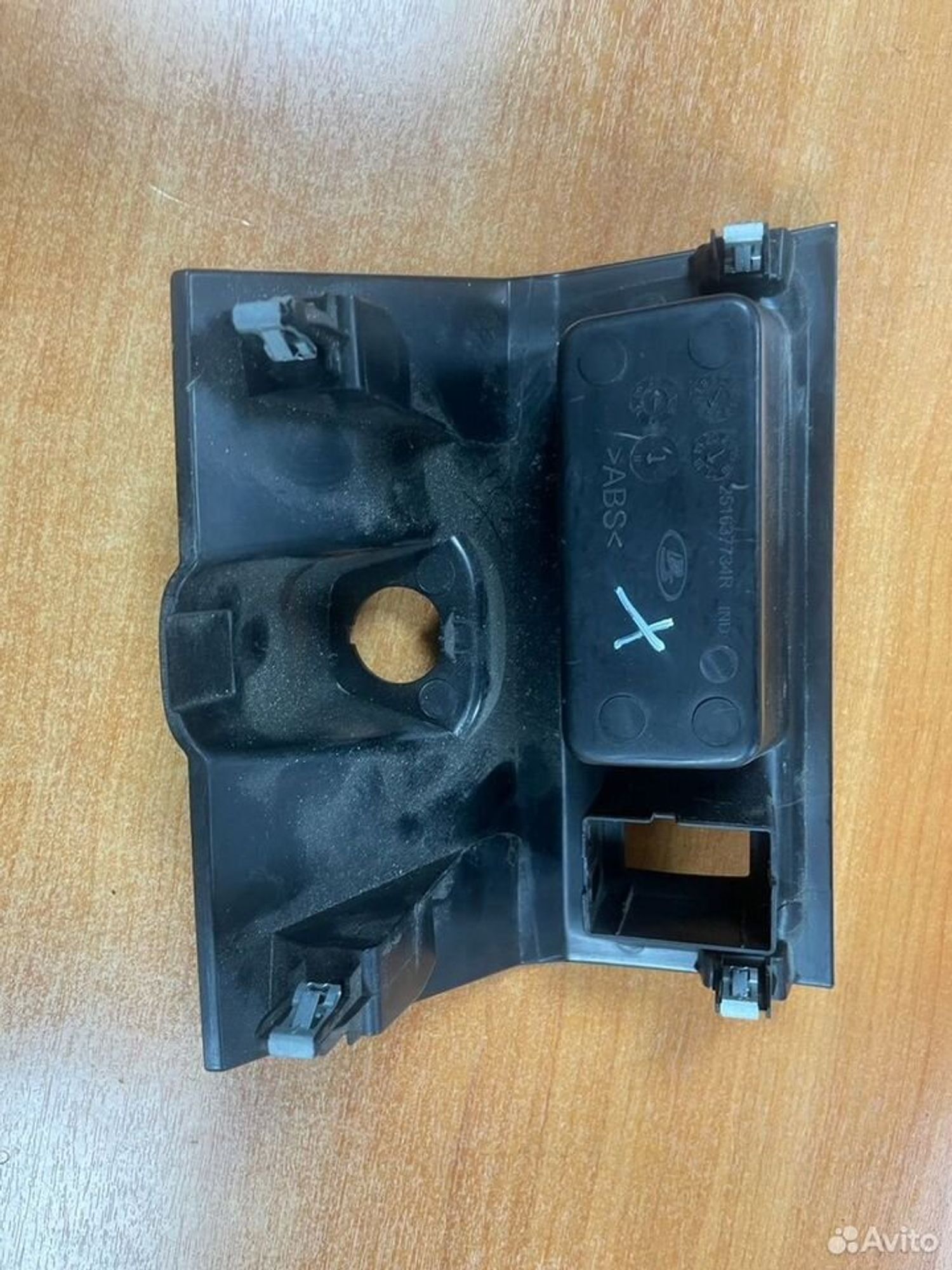 Накладка торпедо LADA X-Ray, 500 рублей, Тамбов