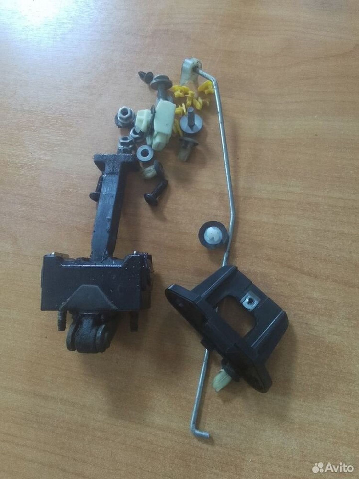 Ограничитель и тяга перед.лев. двери LADA Vesta, 800 рублей, Тамбов