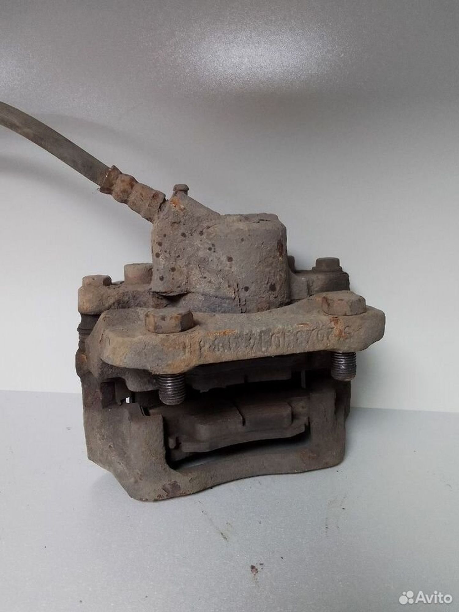 Суппорт пер.лев. Renault Logan I, 1000 рублей, Тамбов