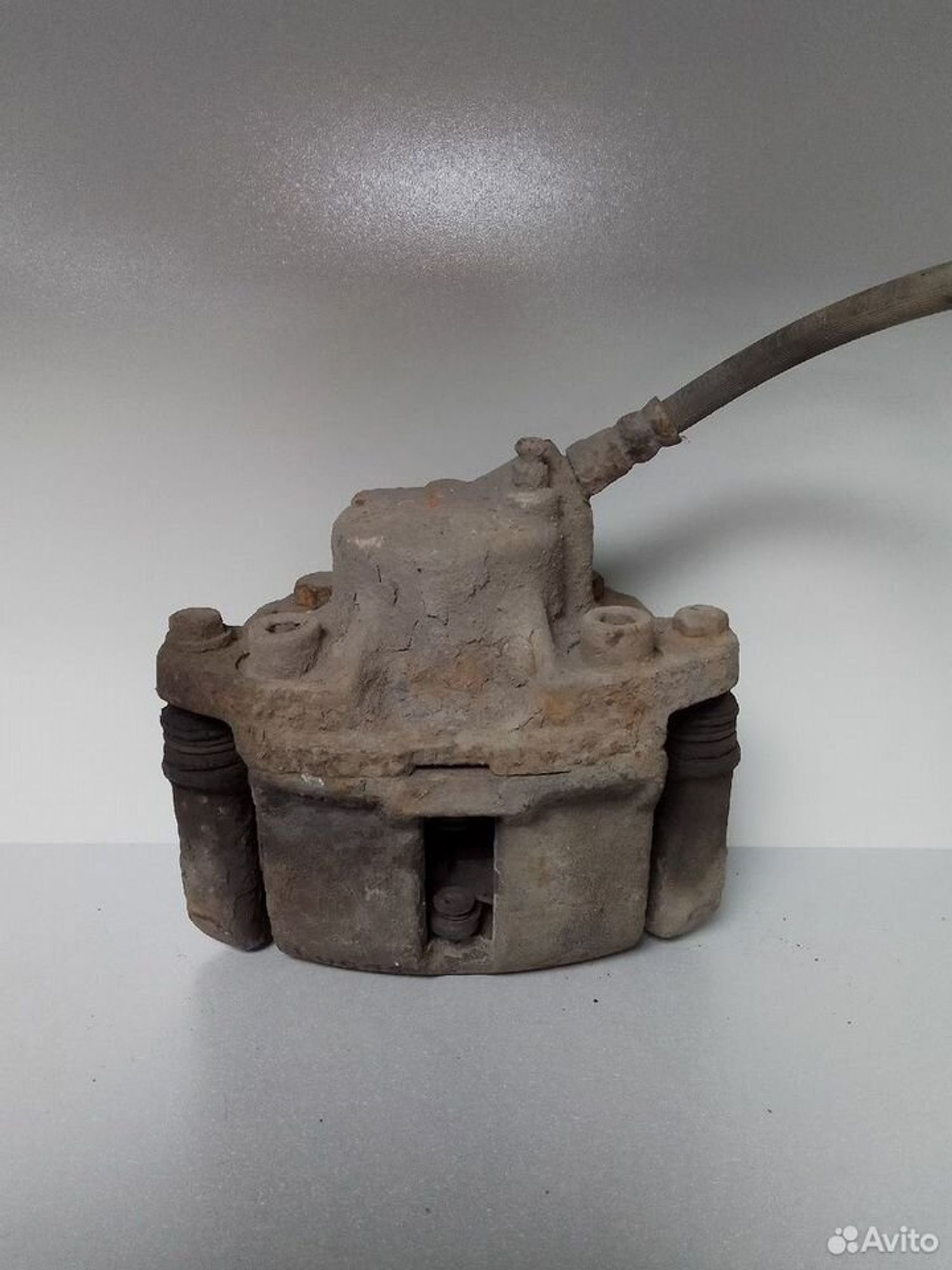 Суппорт пер.лев. Renault Logan I, 1000 рублей, Тамбов