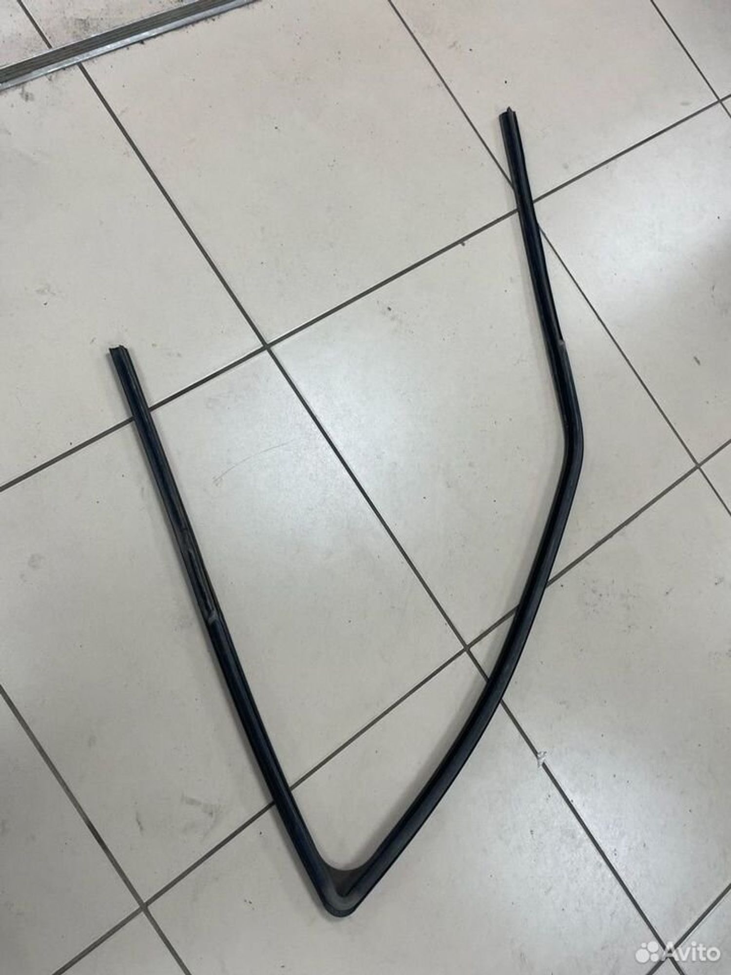 Уплотнитель стекла перед.лев. Renault Logan I, 500 рублей, Тамбов