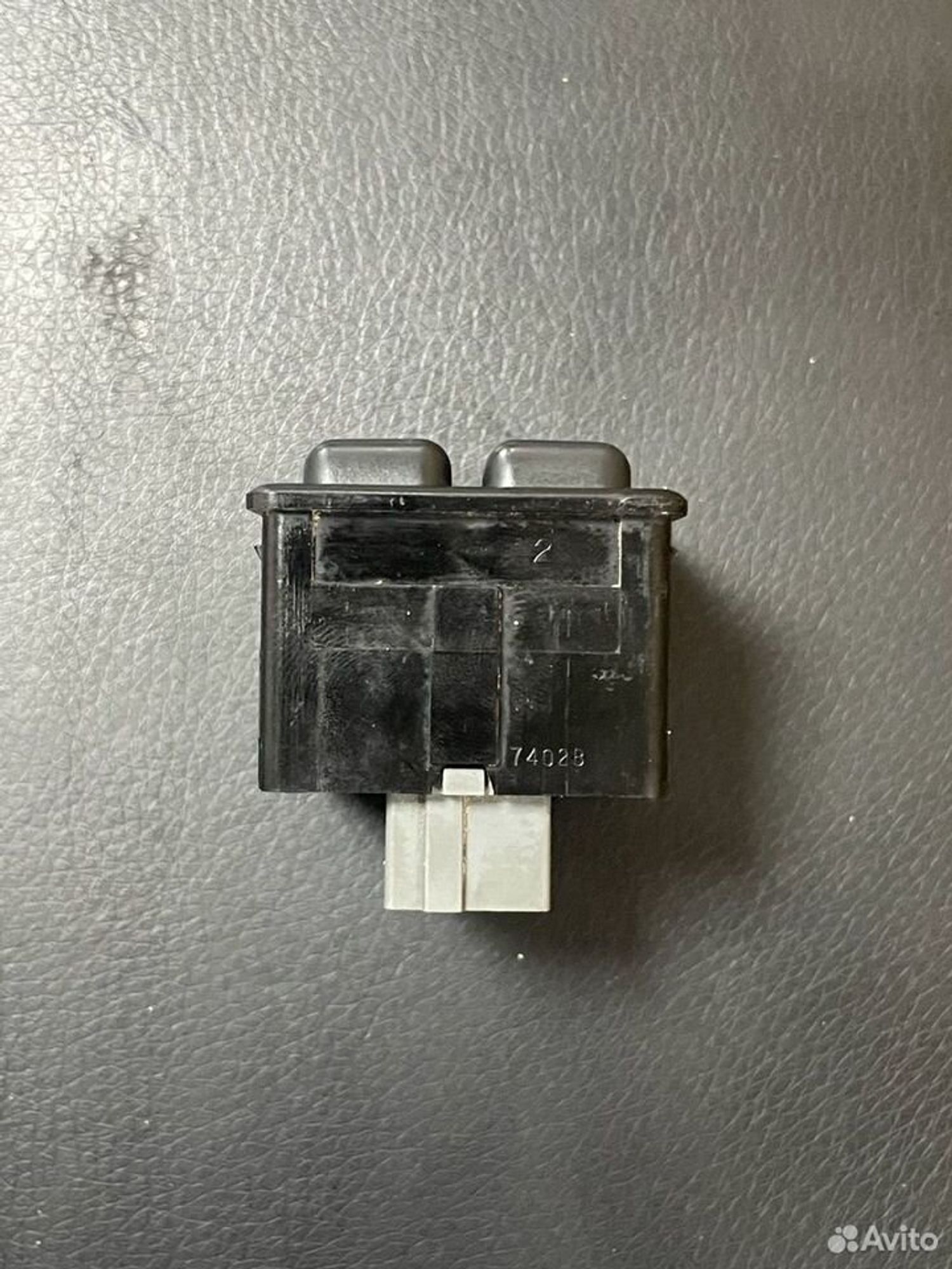 Кнопка обогрева сидений Mitsubishi Lancer X, 2600 рублей, Тамбов