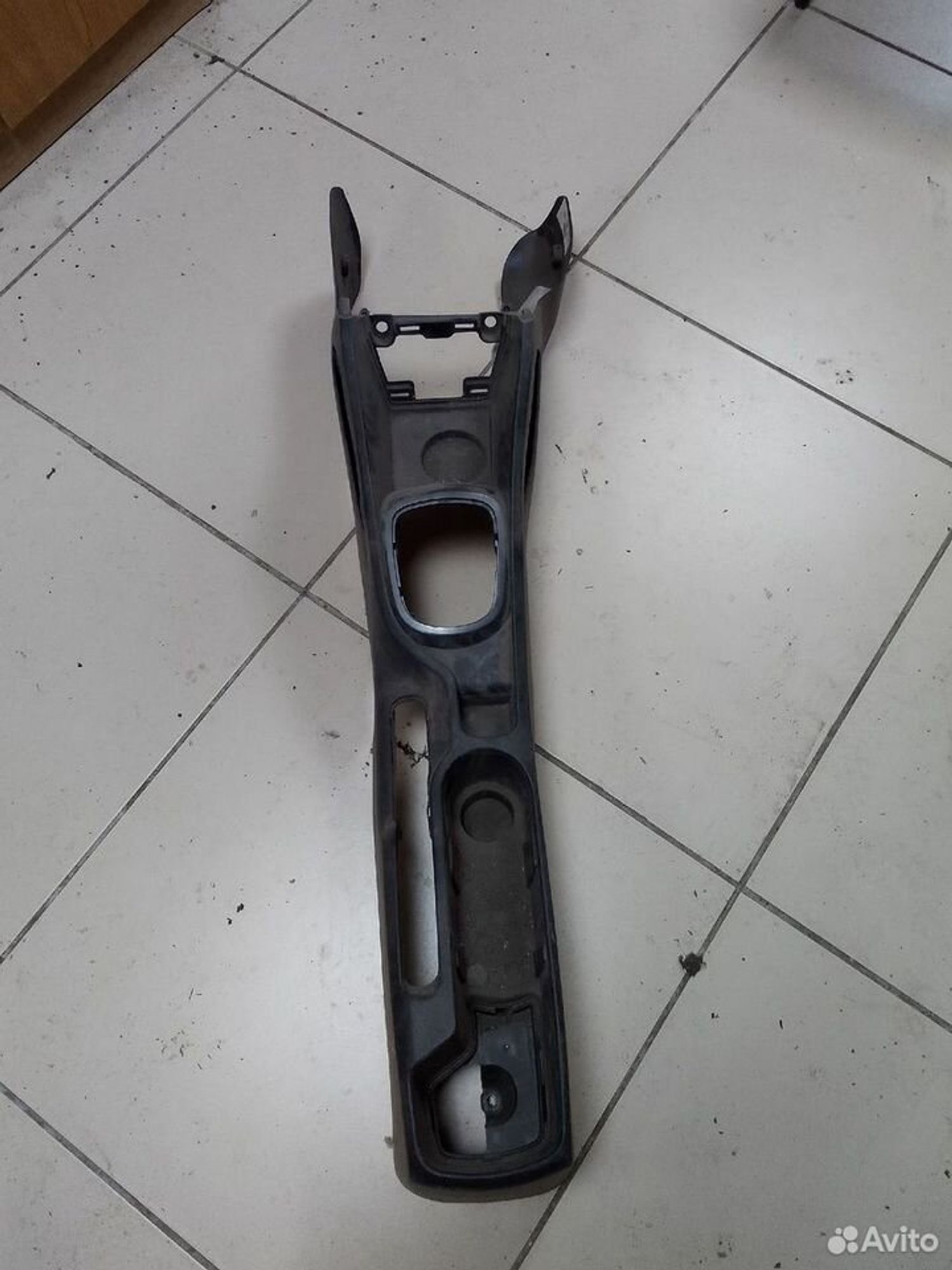 Центральная консоль Kia Rio III, 1000 рублей, Тамбов