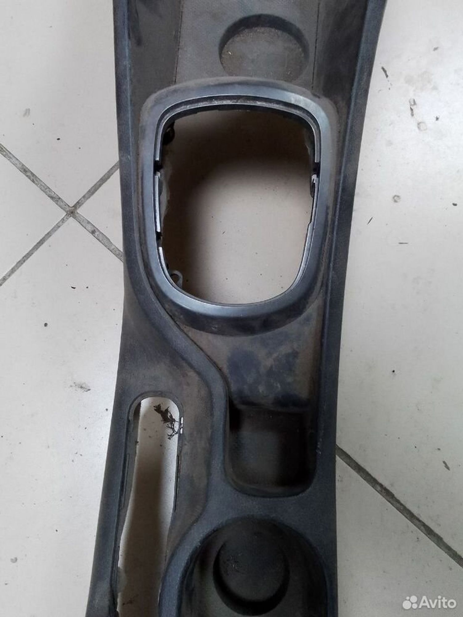 Центральная консоль Kia Rio III, 1000 рублей, Тамбов