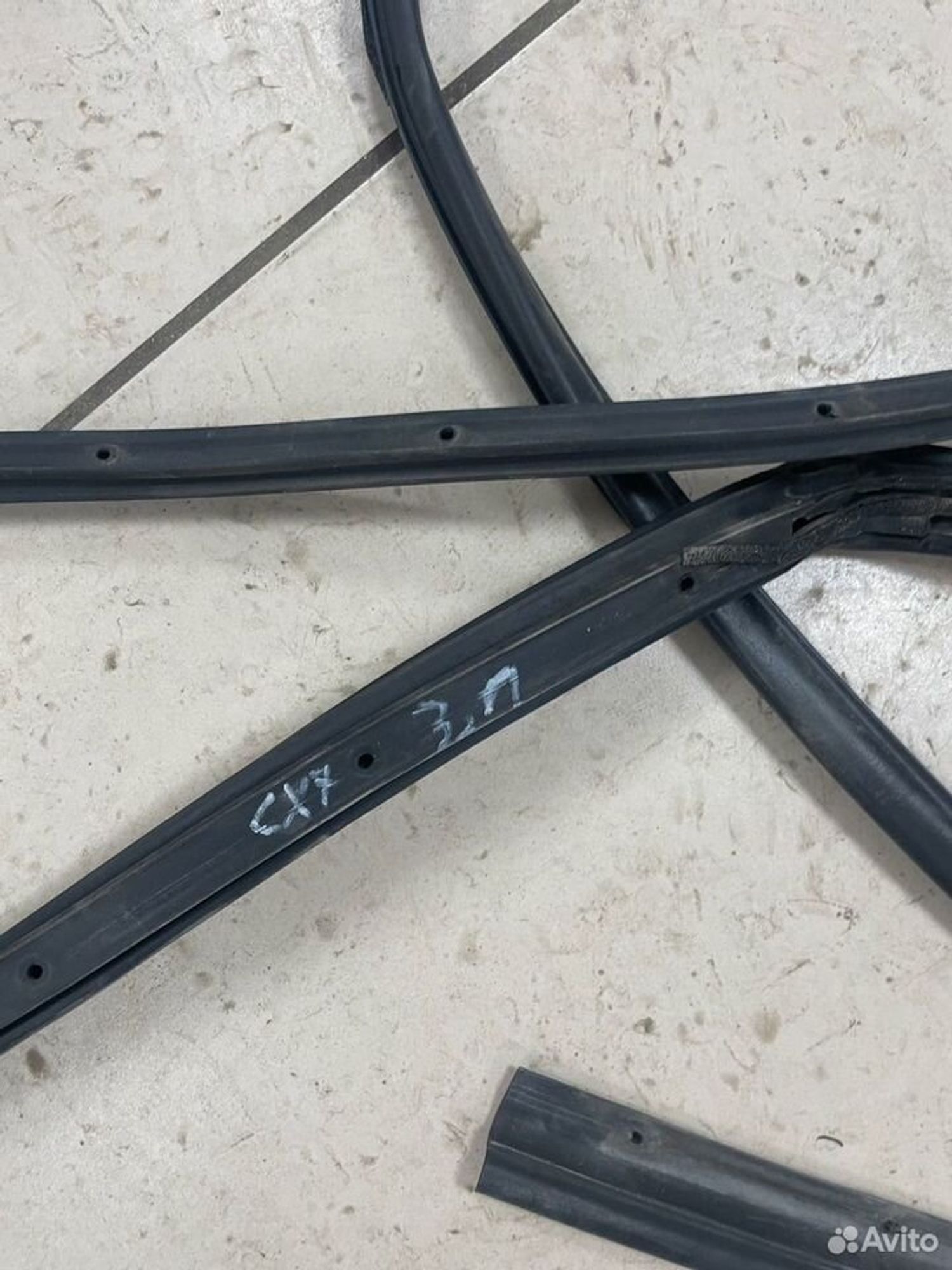 Уплотнитель двери зад.прав. Mazda CX-7, 500 рублей, Тамбов