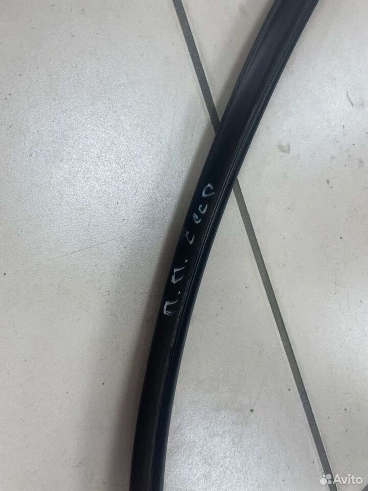 Уплотнитель стекла перед.прав. Kia Ceed II JD, 1000 рублей, Тамбов