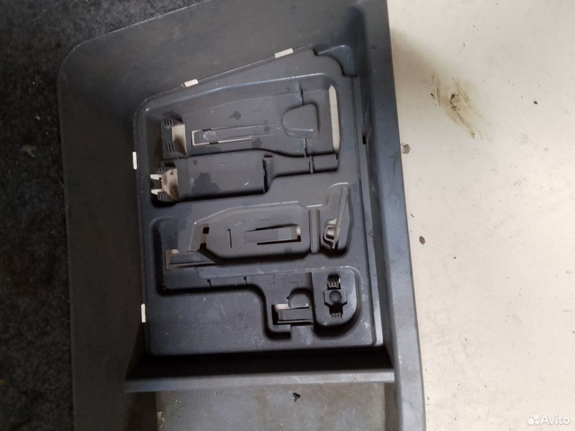 Бардачок багажника BMW 3-Series E90, 1500 рублей, Тамбов