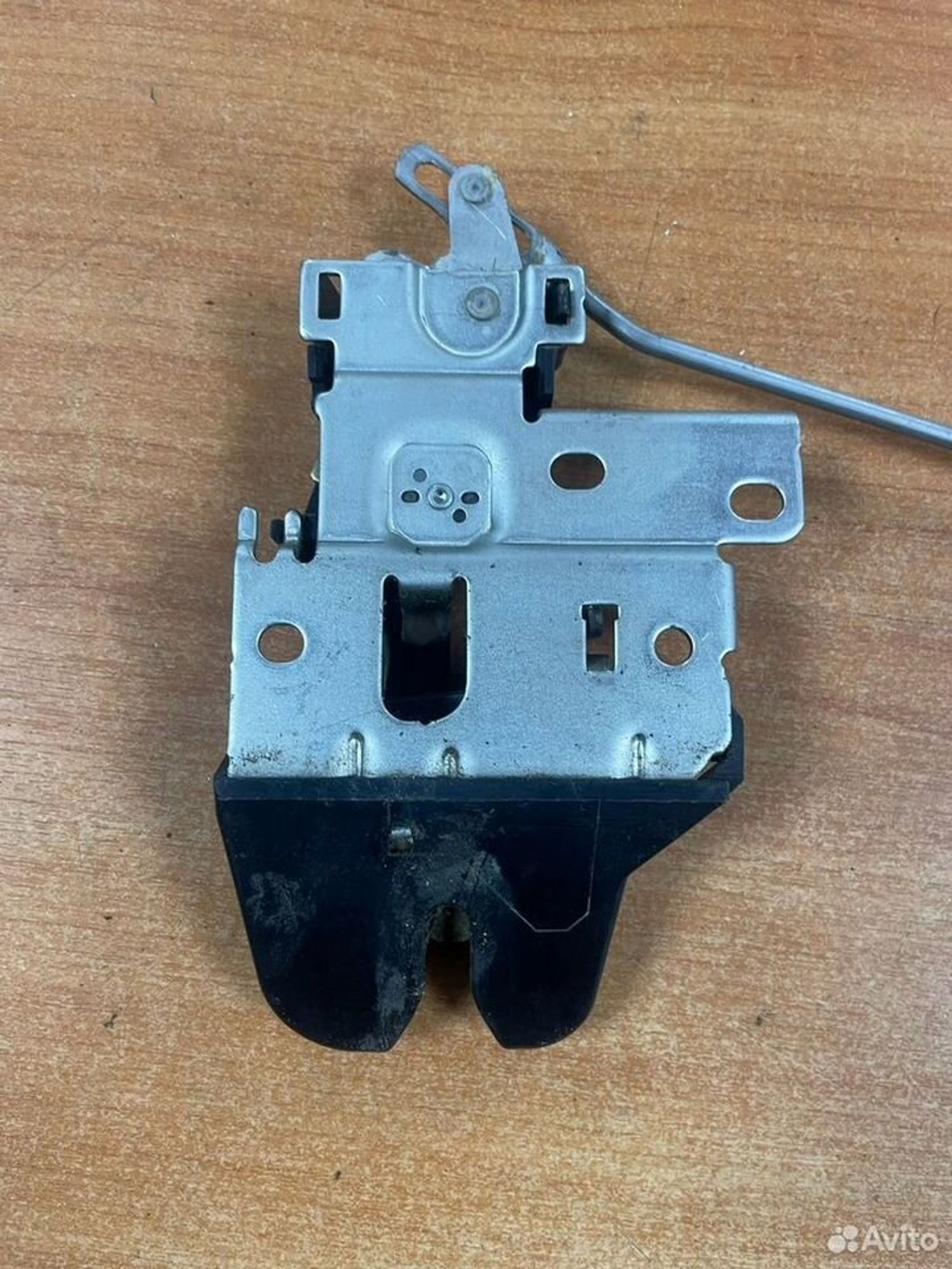 Замок багажника Mitsubishi Lancer IX седан, 650 рублей, Тамбов