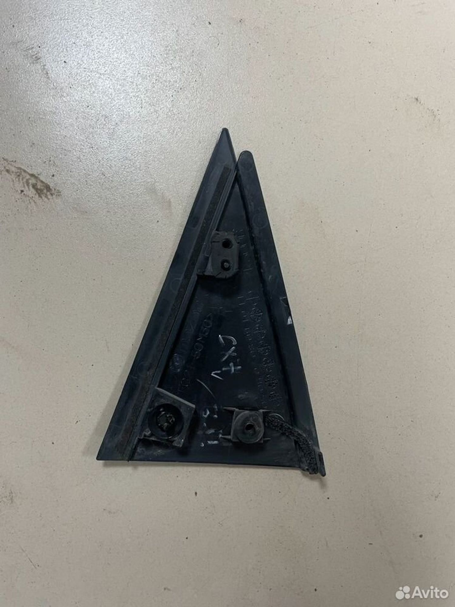 Уголок задней правой двери Mazda CX-7, 500 рублей, Тамбов