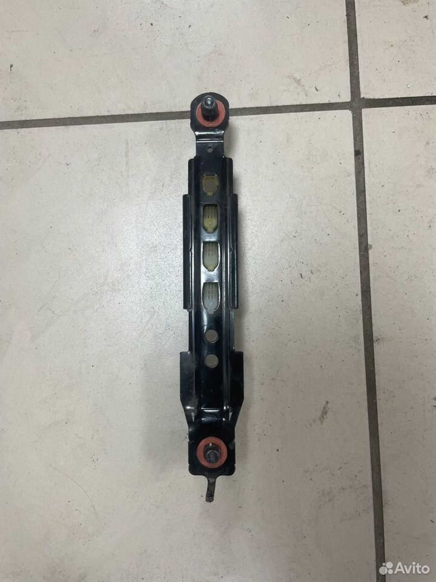 Регулятор высоты ремней Kia Rio III, 500 рублей, Тамбов