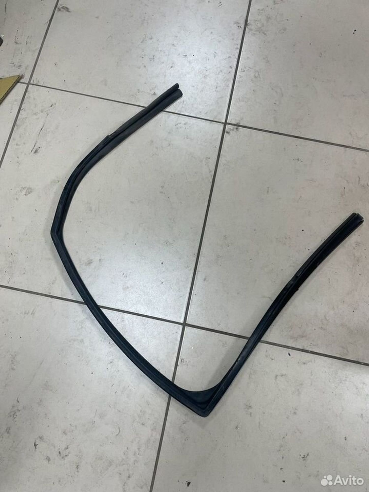 Уплотнитель стекла задний левый LADA Vesta, 800 рублей, Тамбов