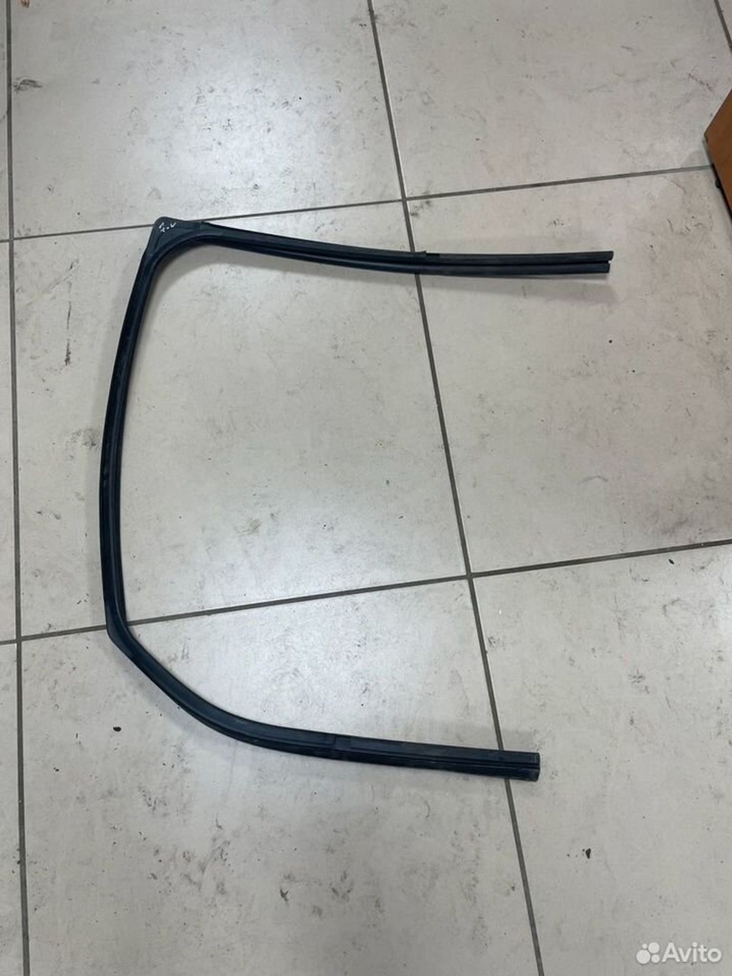 Уплотнитель стекла задний левый LADA Vesta, 800 рублей, Тамбов