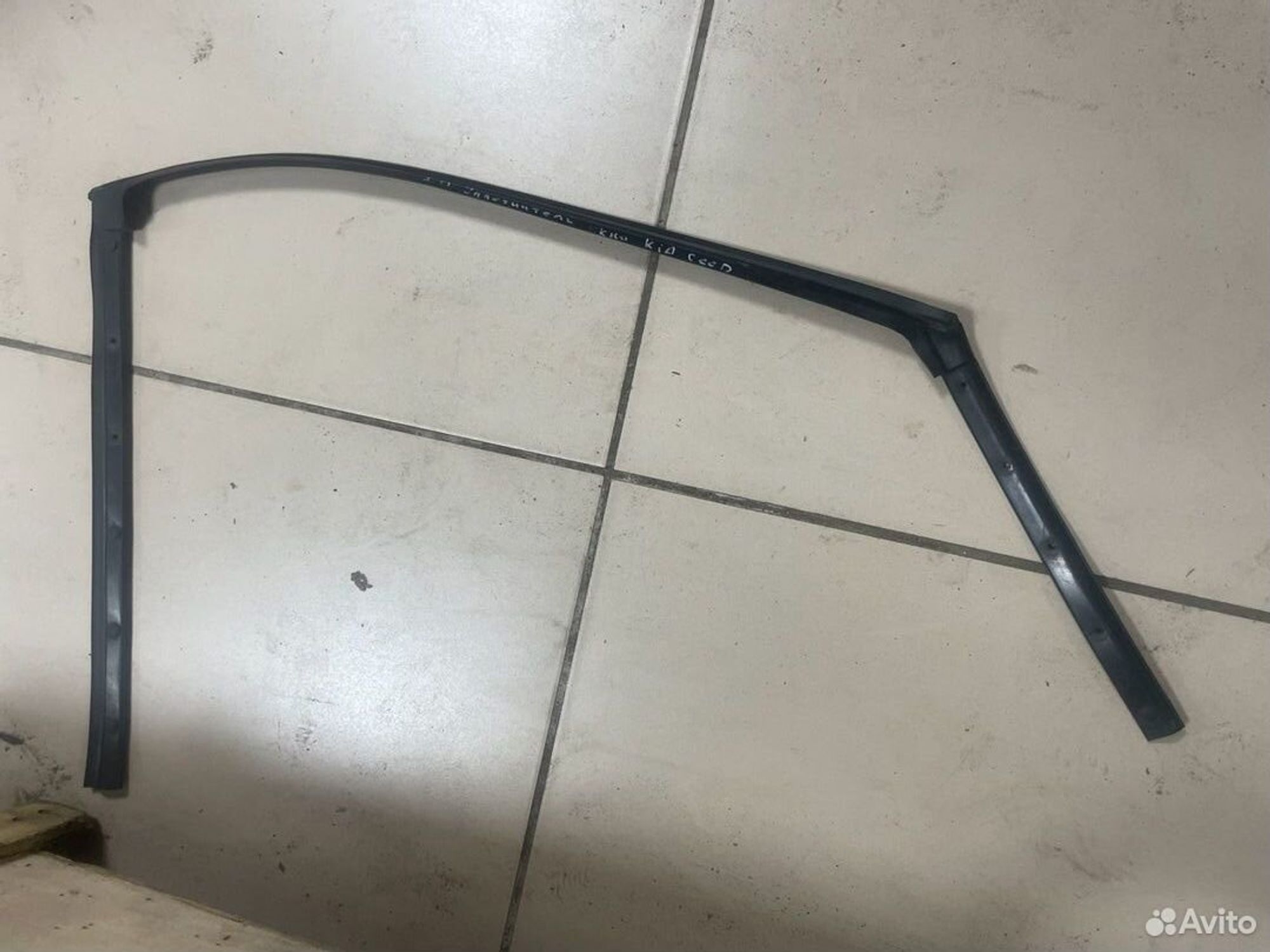Уплотнитель рамки зад.прав. Kia Ceed II JD, 500 рублей, Тамбов