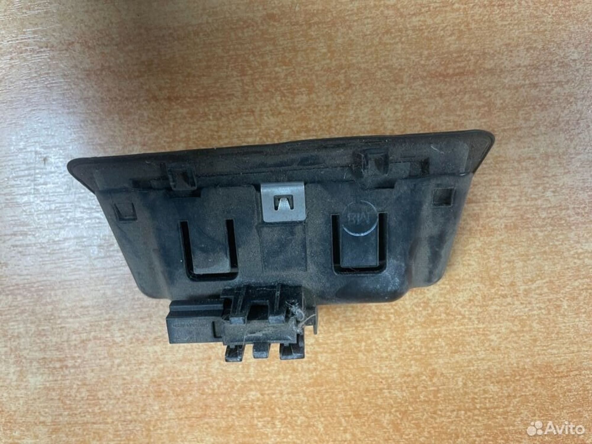 Кнопка багажника BMW E90, 500 рублей, Тамбов