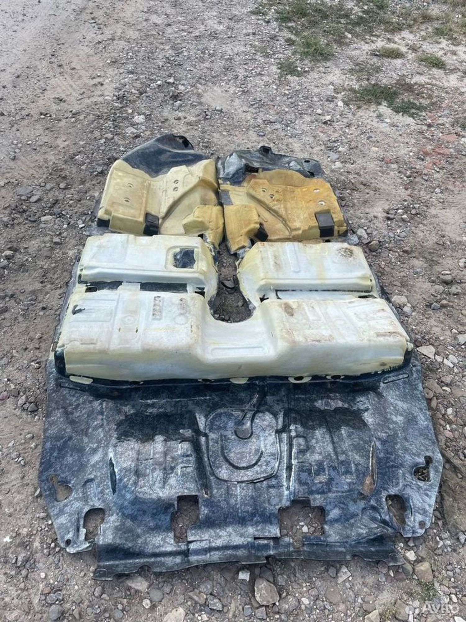 Обшивка пола Kia Ceed II JD Хэтчбек, 2000 рублей, Тамбов