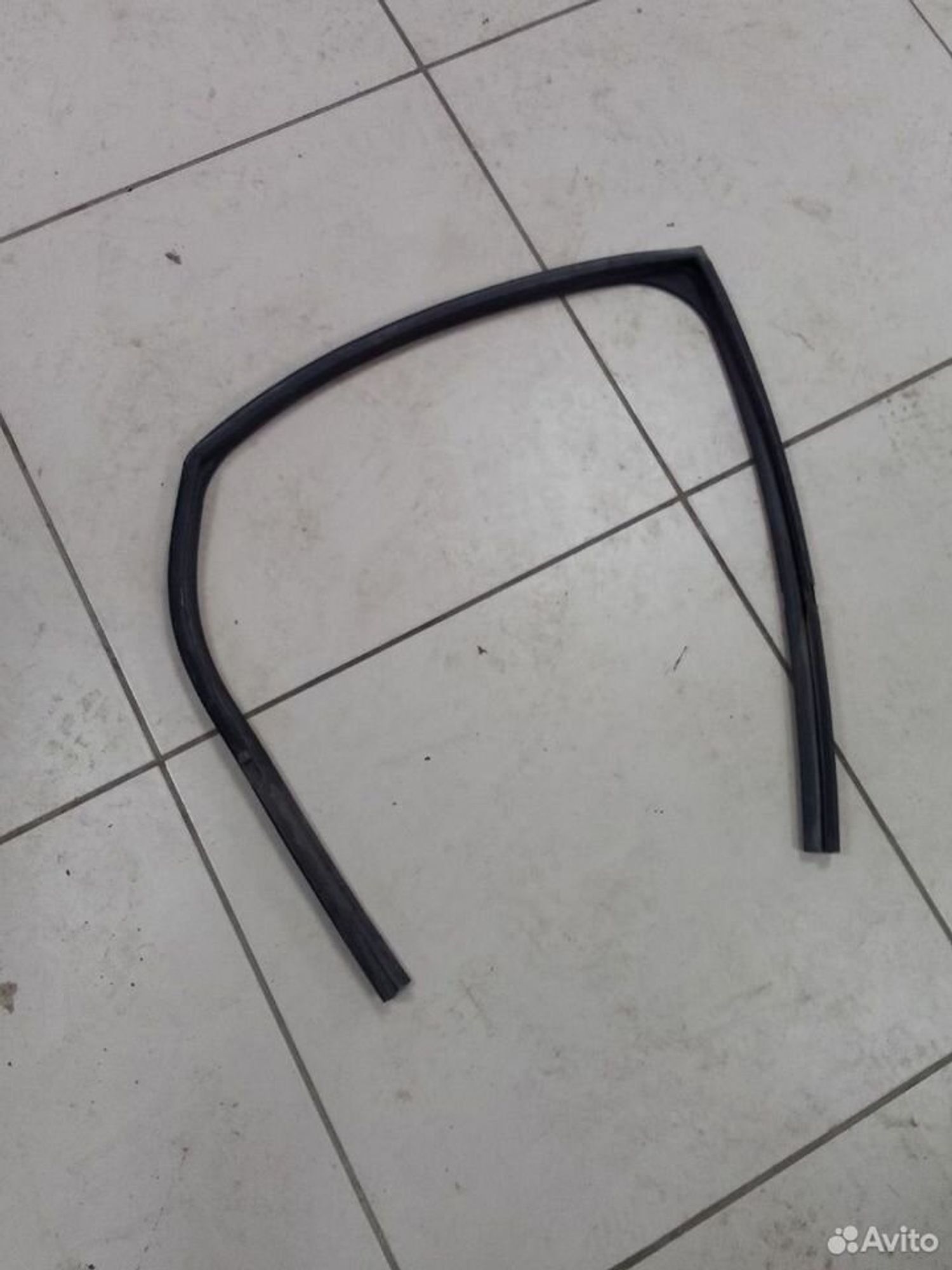 Уплотнитель двери задний правый LADA Vesta, 500 рублей, Тамбов