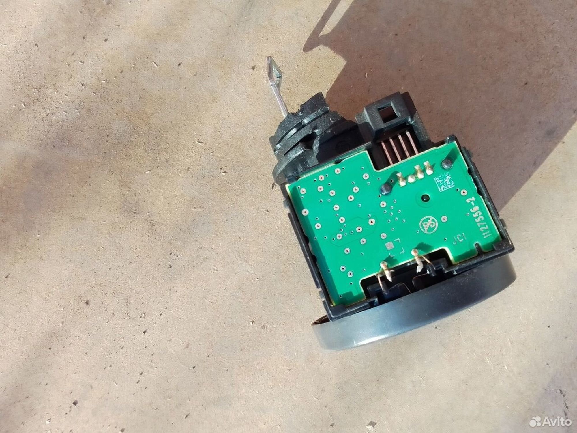 Замок зажигания LADA X-Ray, 500 рублей, Тамбов