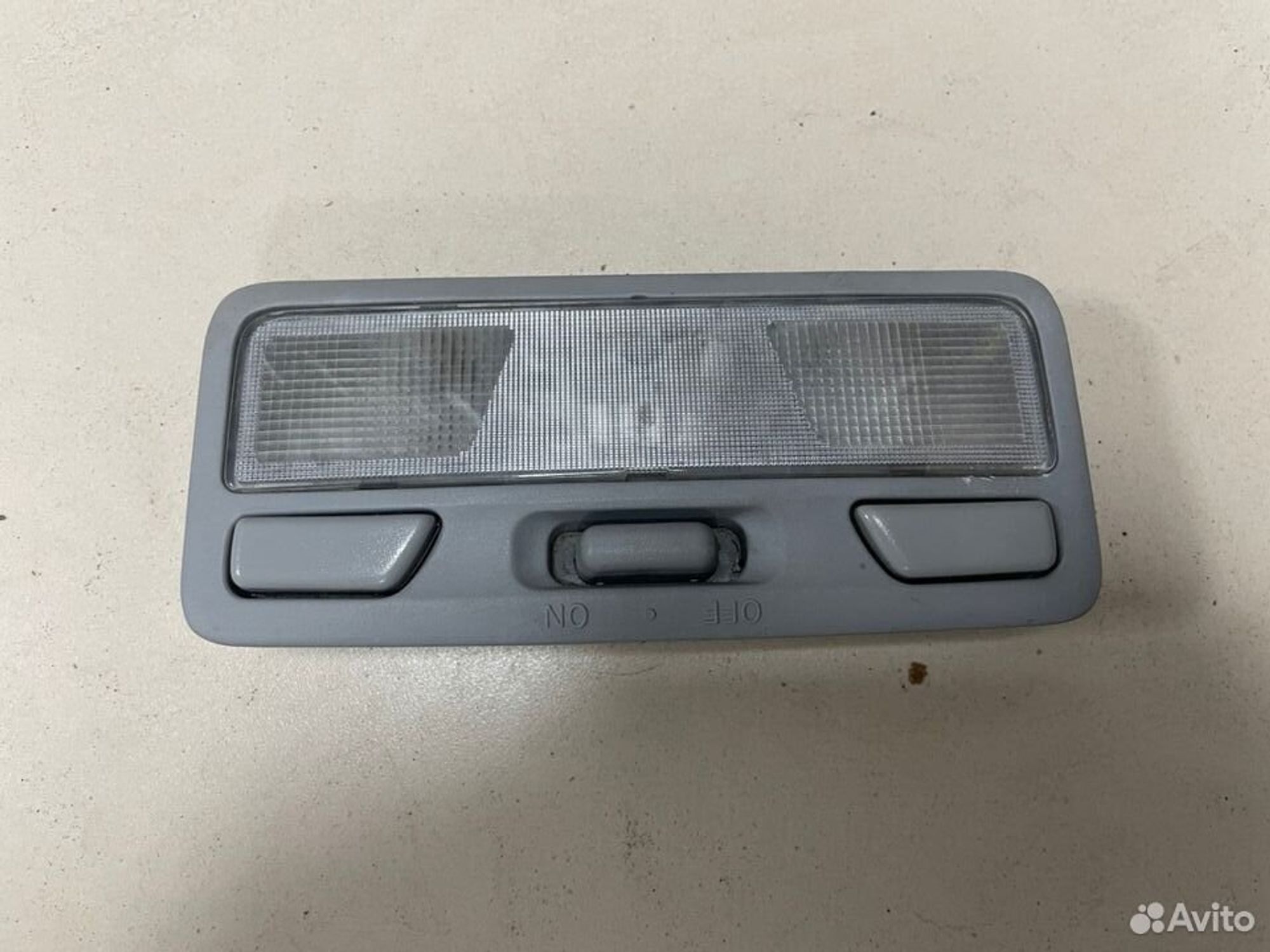 Плафон подсветки Mitsubishi Lancer IX, 500 рублей, Тамбов