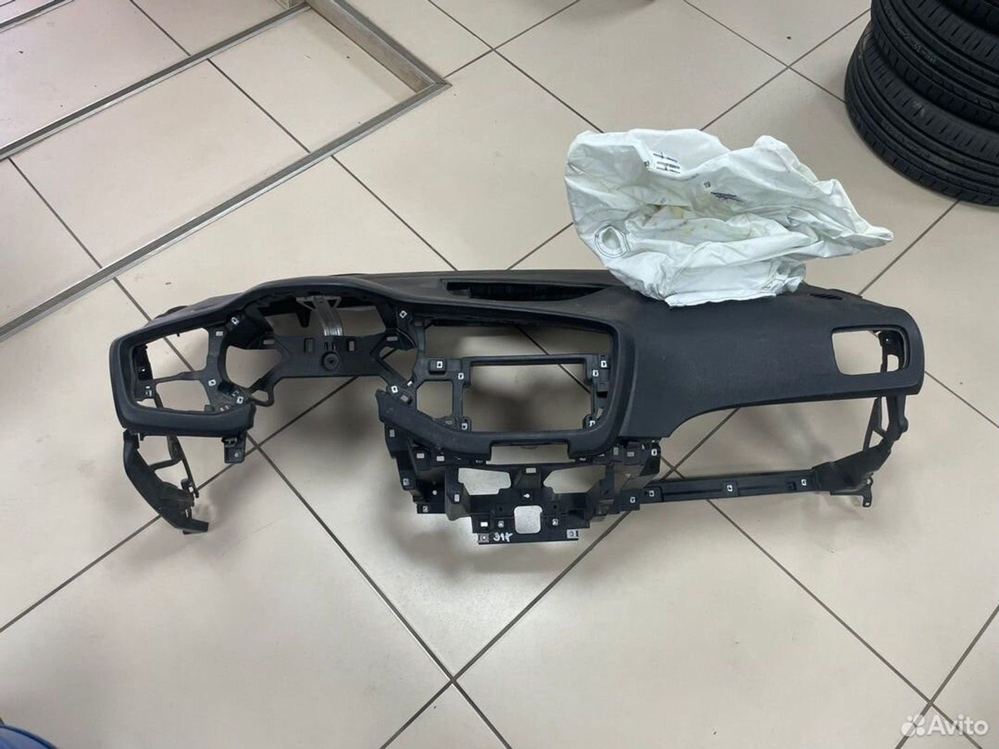 Торпедо Kia Ceed II JD под восстановление, 1000 рублей, Тамбов