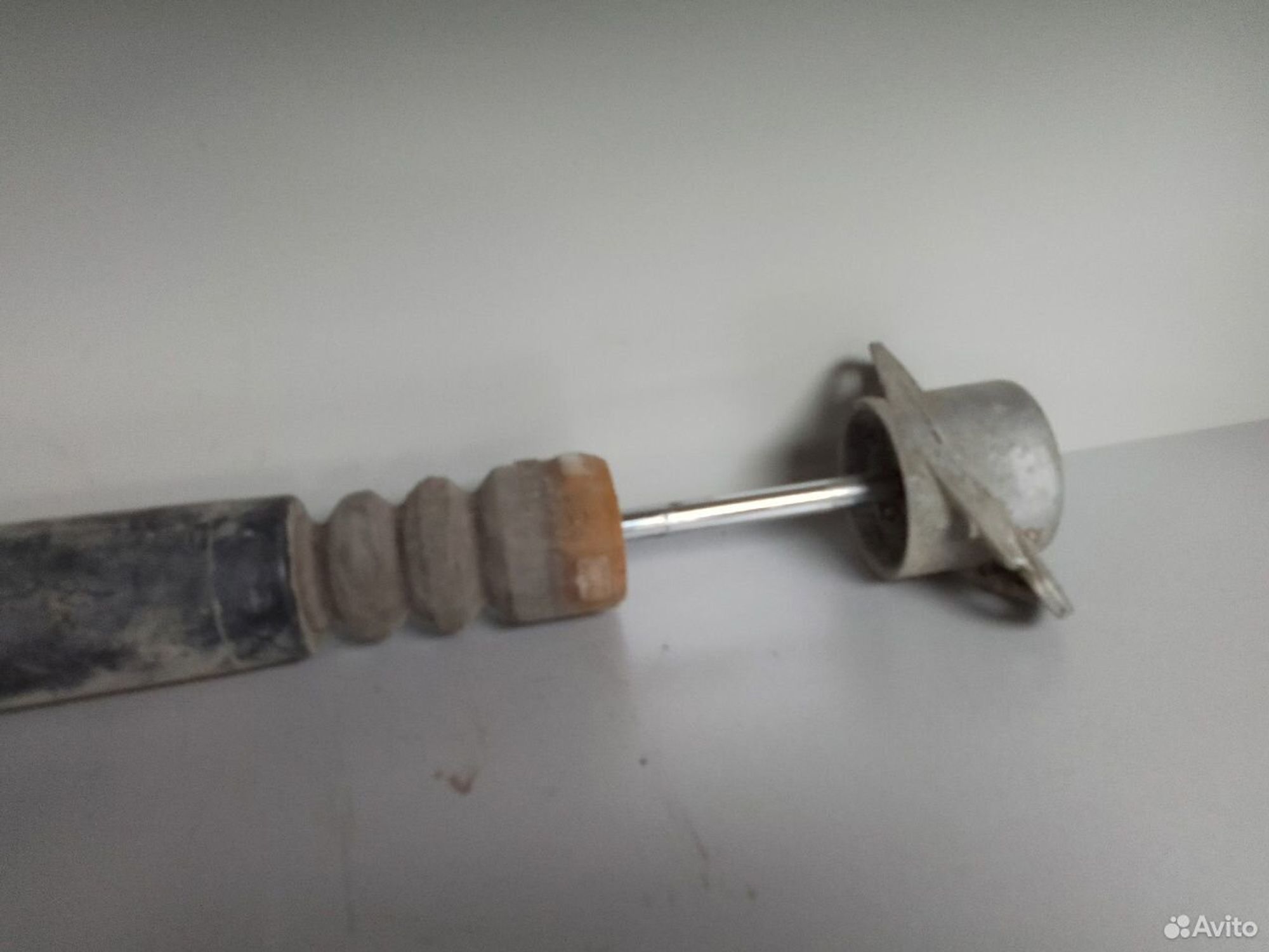 Задний амортизатор Skoda Fabia I 6Y, 700 рублей, Тамбов