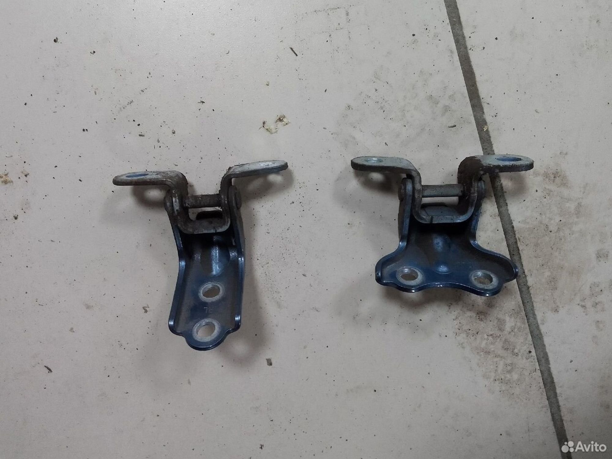 Петли задней левой двери Kia Rio III Russian Blue, 500 рублей, Тамбов